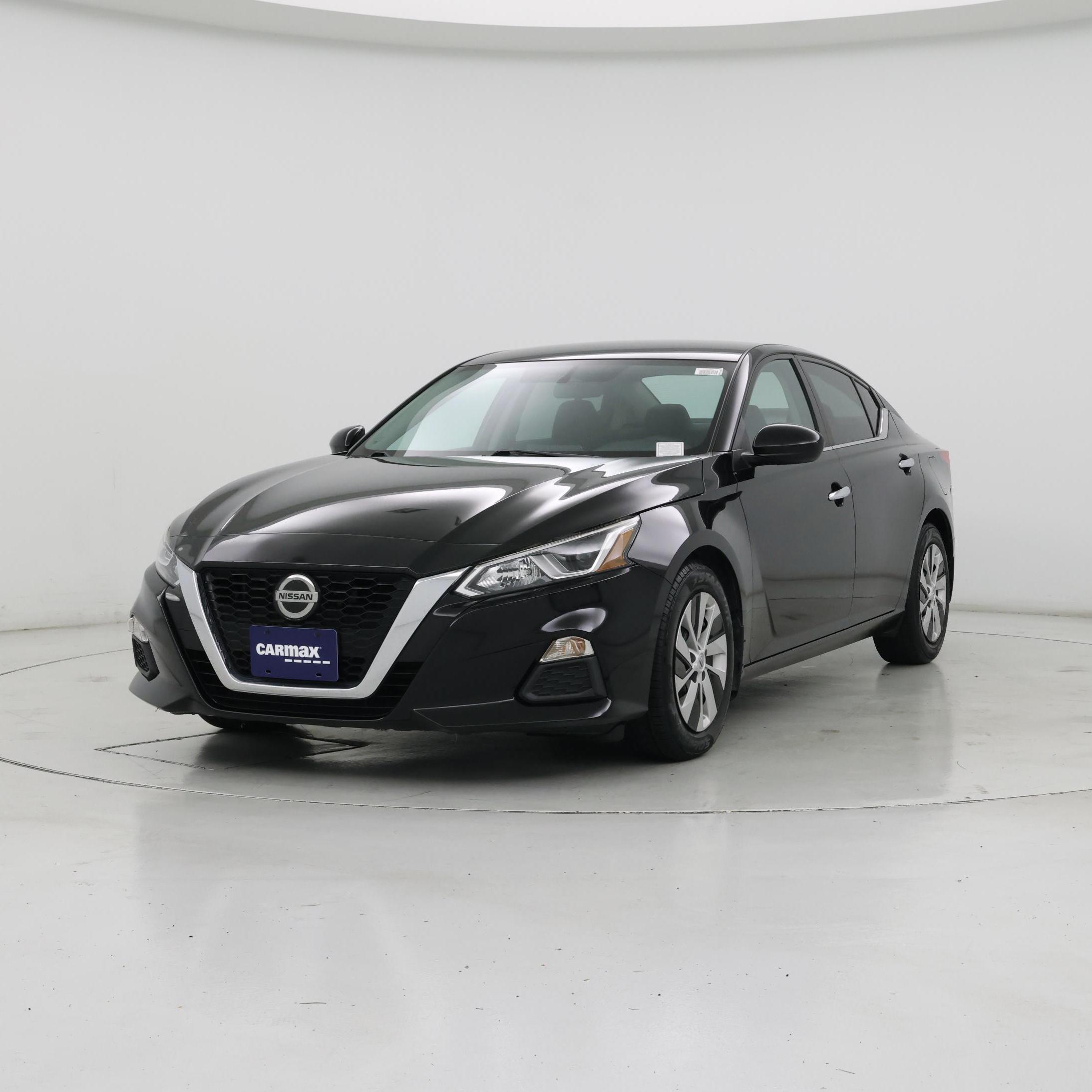 Thumbnail: 2019 Nissan Altima - 4