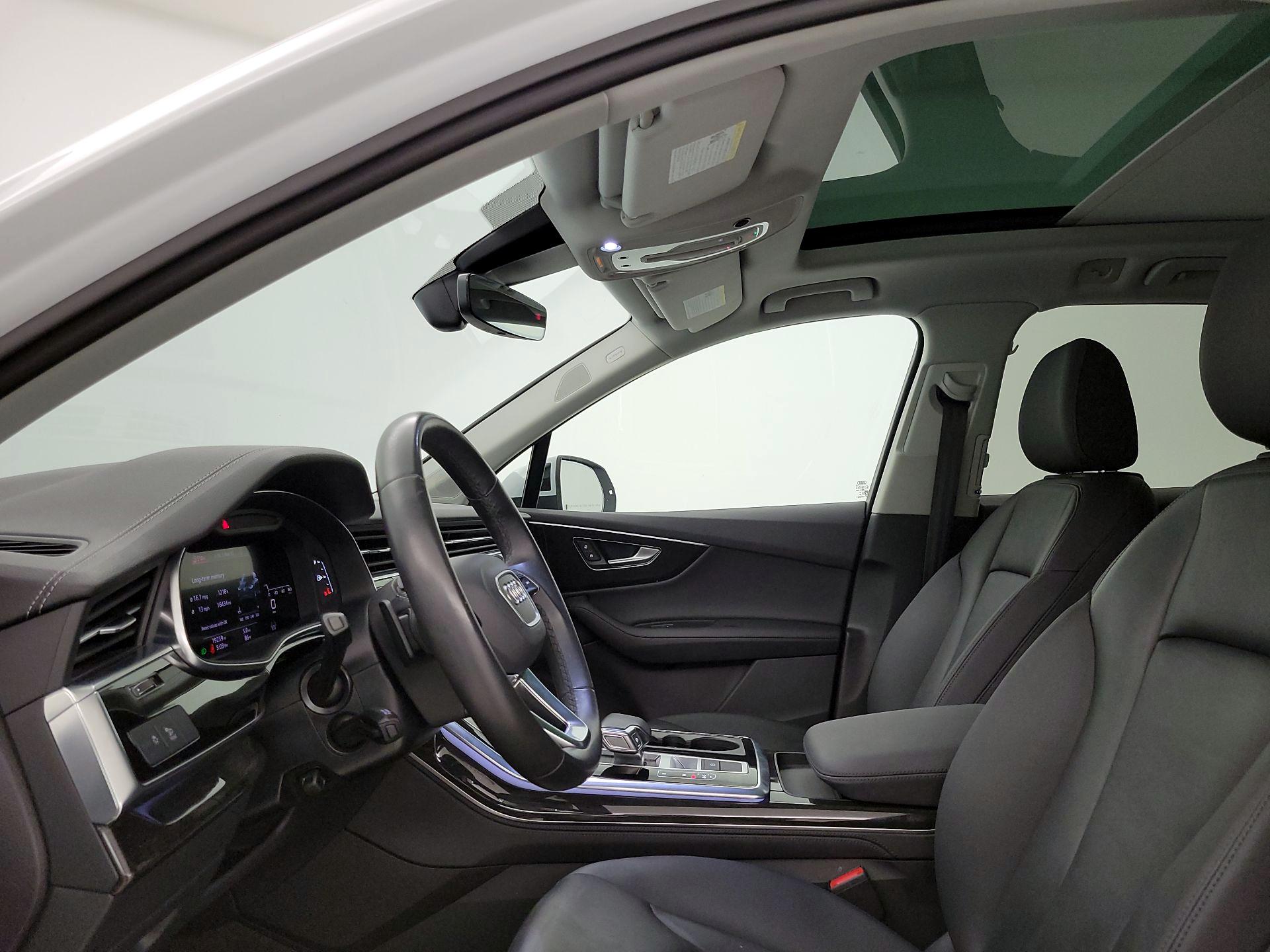 Thumbnail: 2023 Audi Q7 - 20