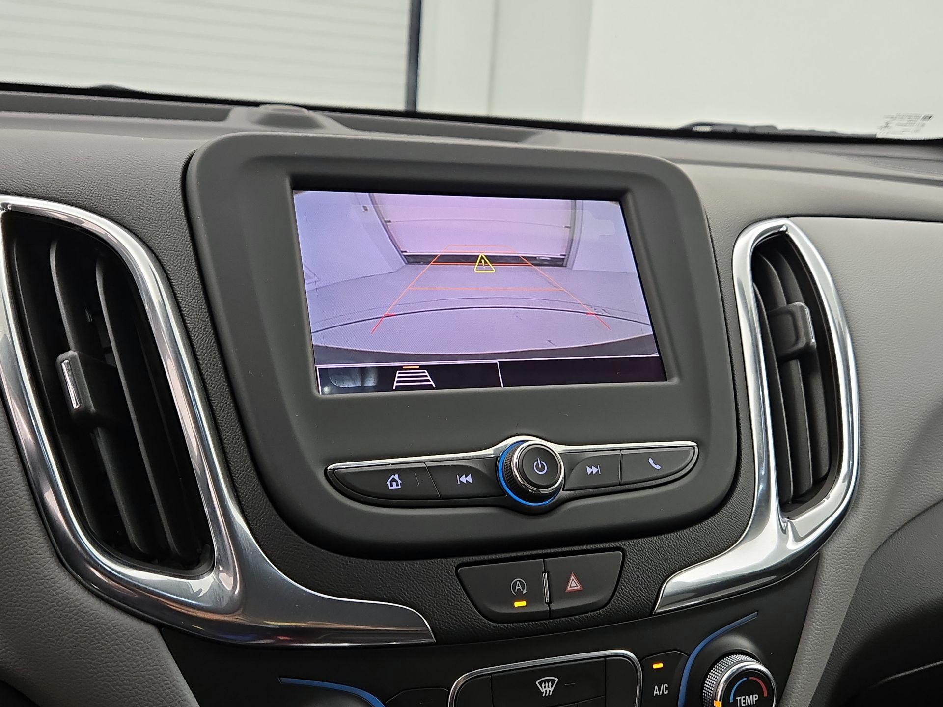 Thumbnail: 2022 Chevrolet Equinox - 14
