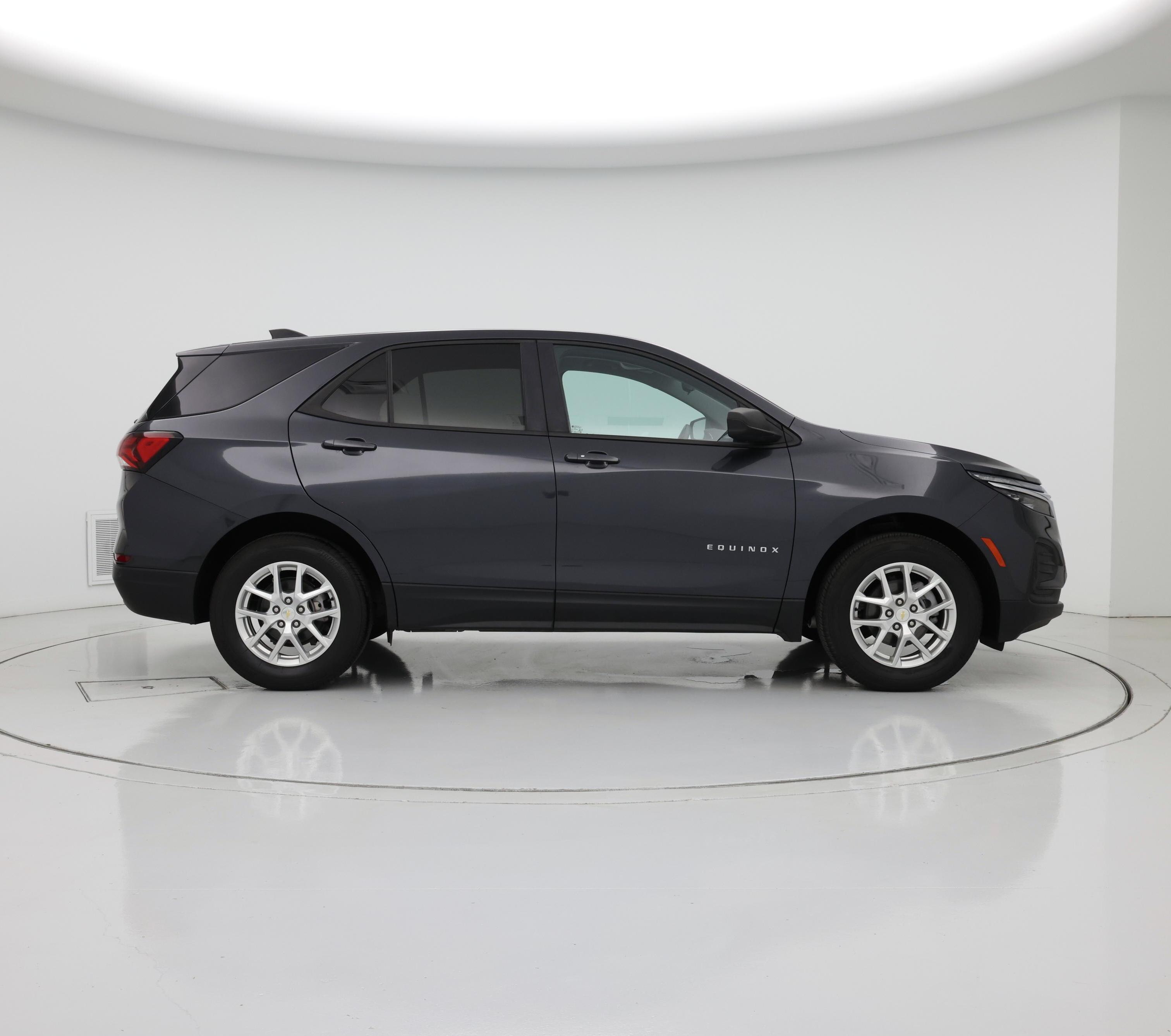 Thumbnail: 2022 Chevrolet Equinox - 7