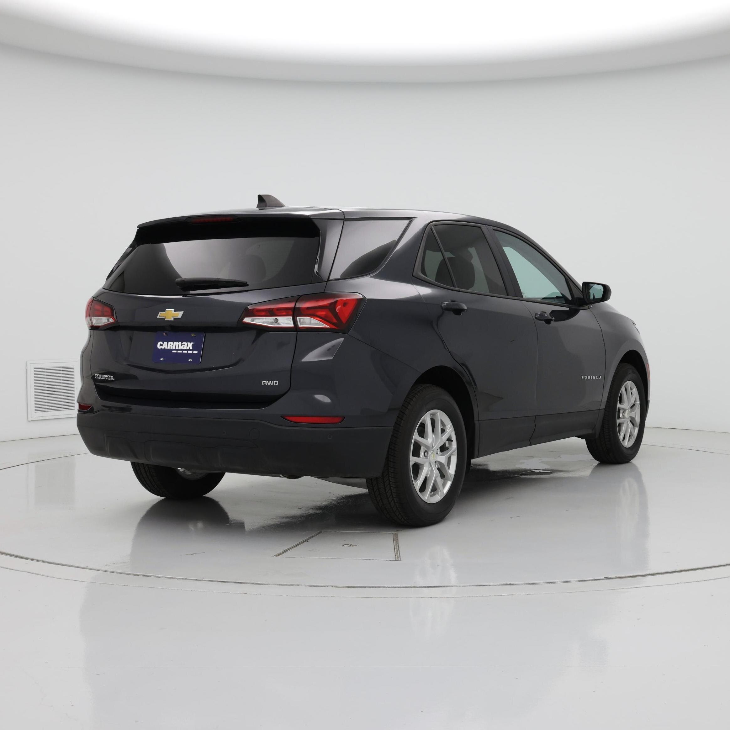 Thumbnail: 2022 Chevrolet Equinox - 8