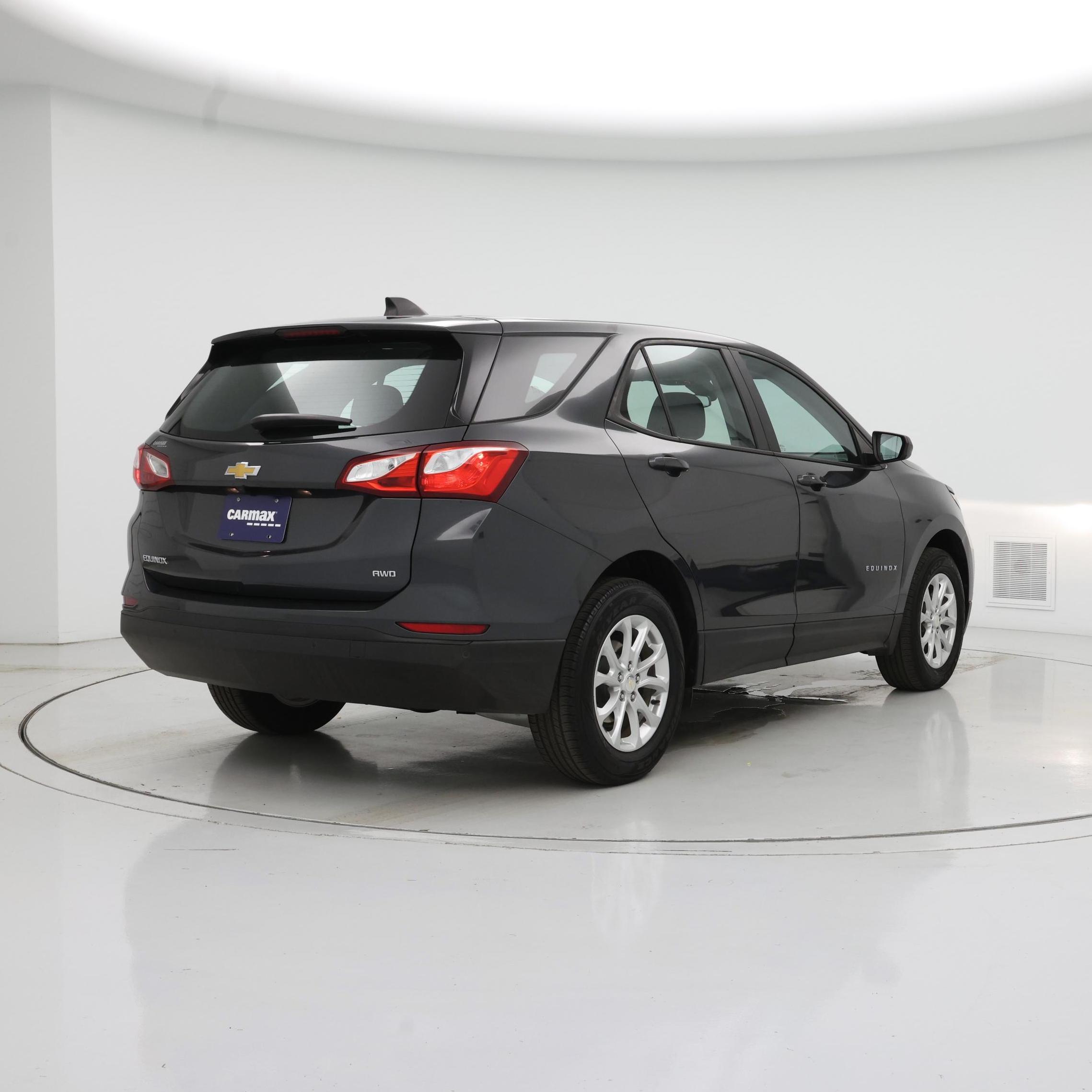 Thumbnail: 2021 Chevrolet Equinox - 8