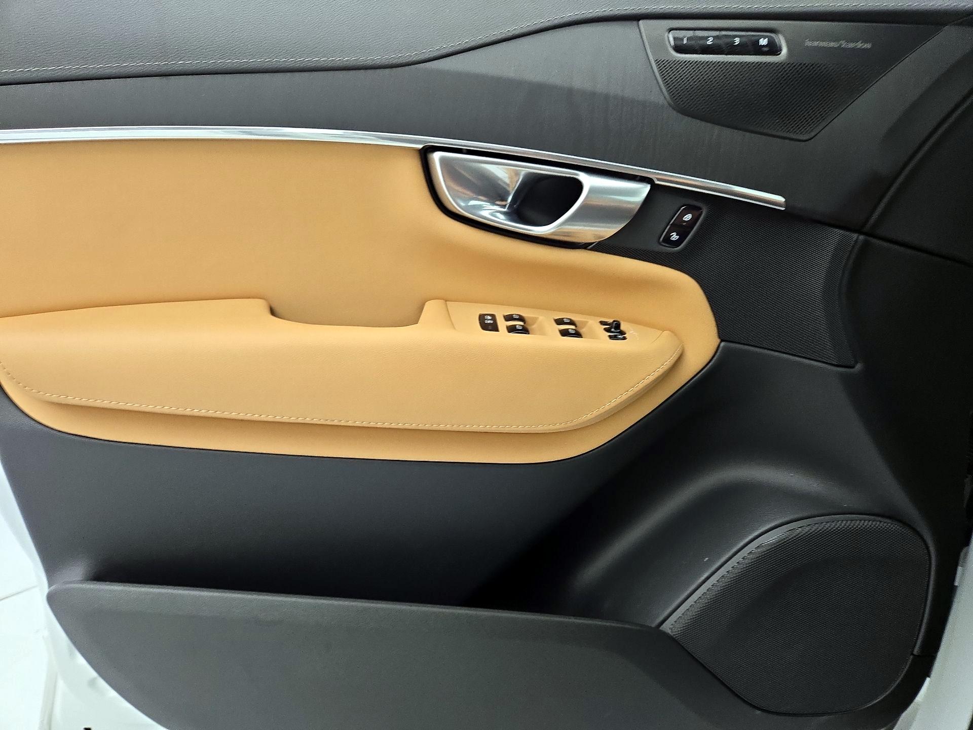 Thumbnail: 2024 Volvo XC90 - 12