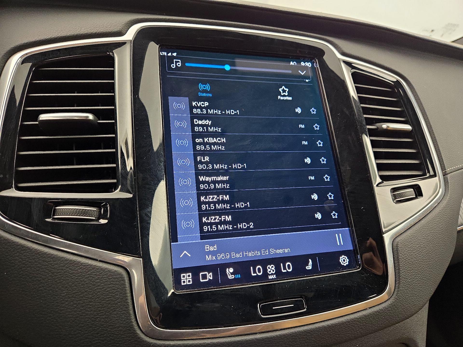 Thumbnail: 2024 Volvo XC90 - 16