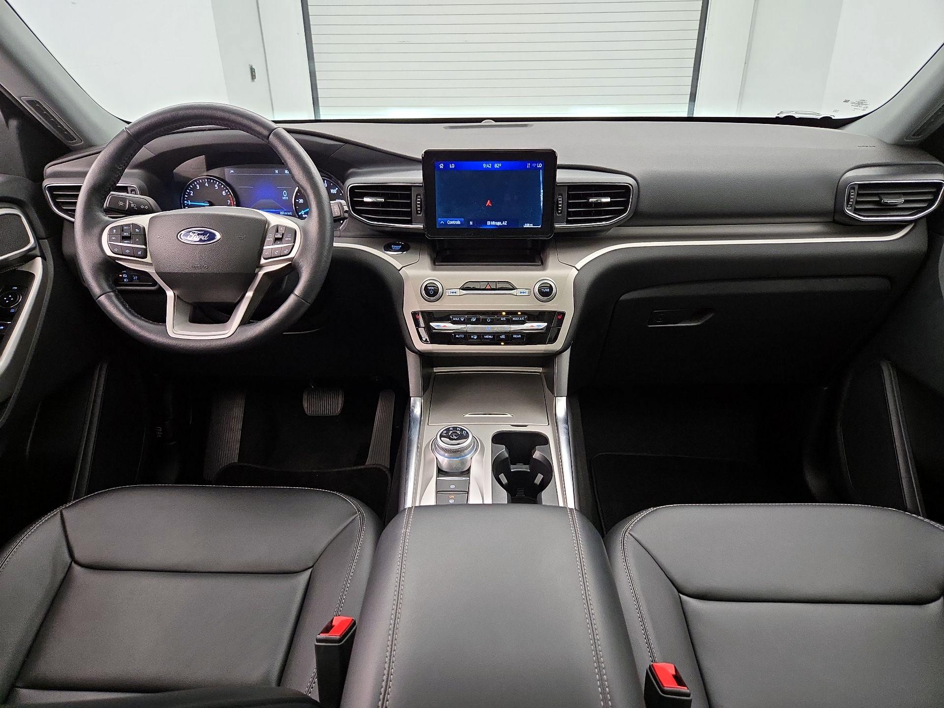 Thumbnail: 2023 Ford Explorer - 9