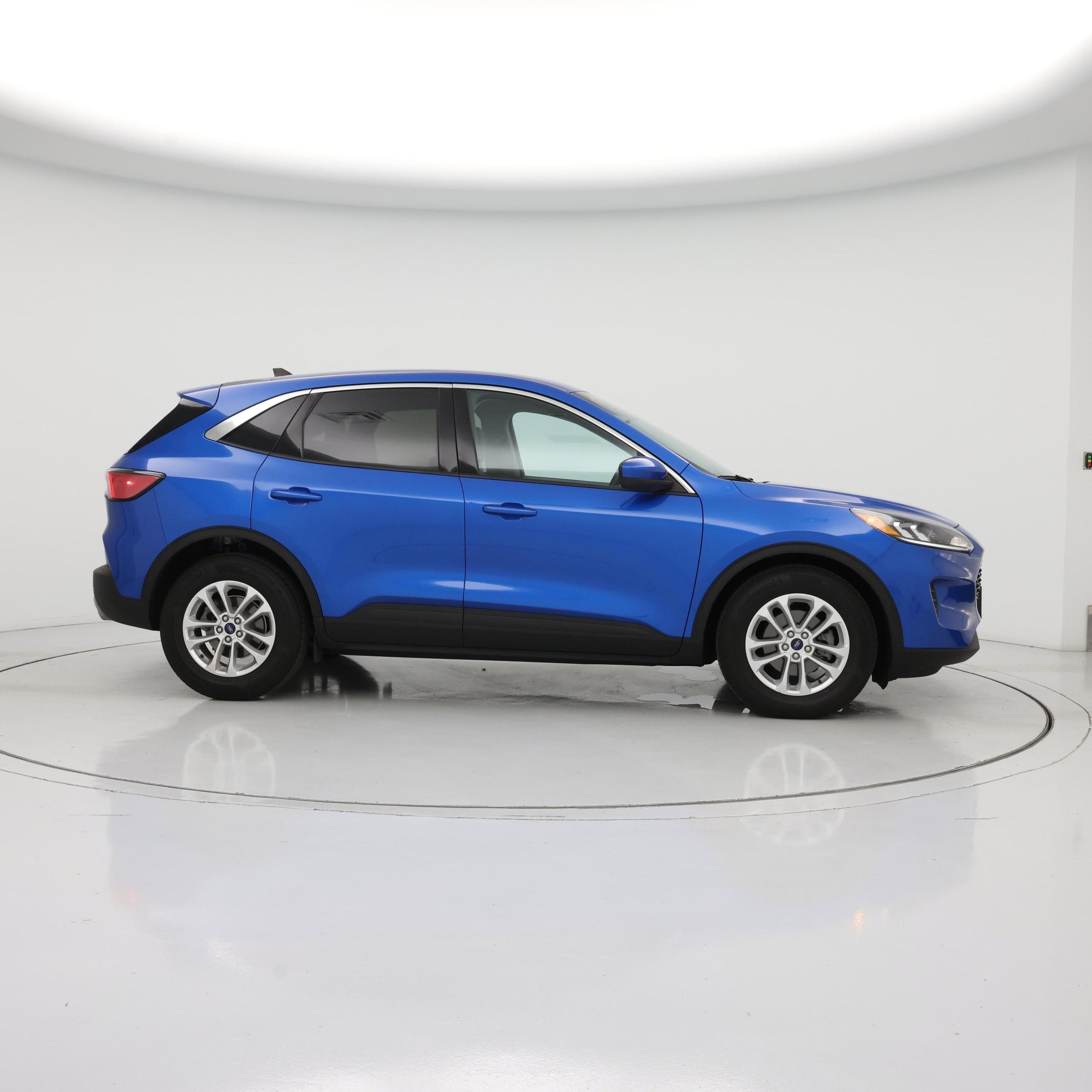 Thumbnail: 2020 Ford Escape - 7