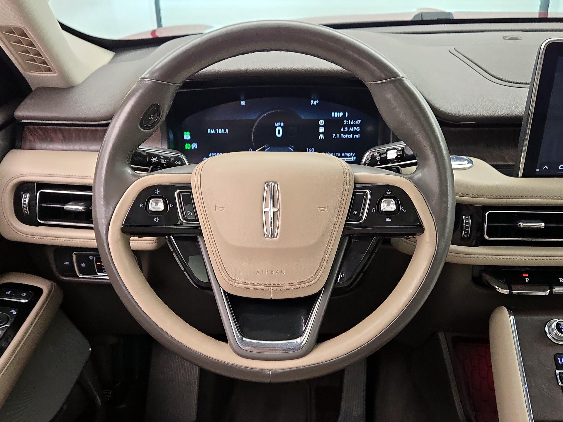 Thumbnail: 2020 Lincoln Aviator - 10