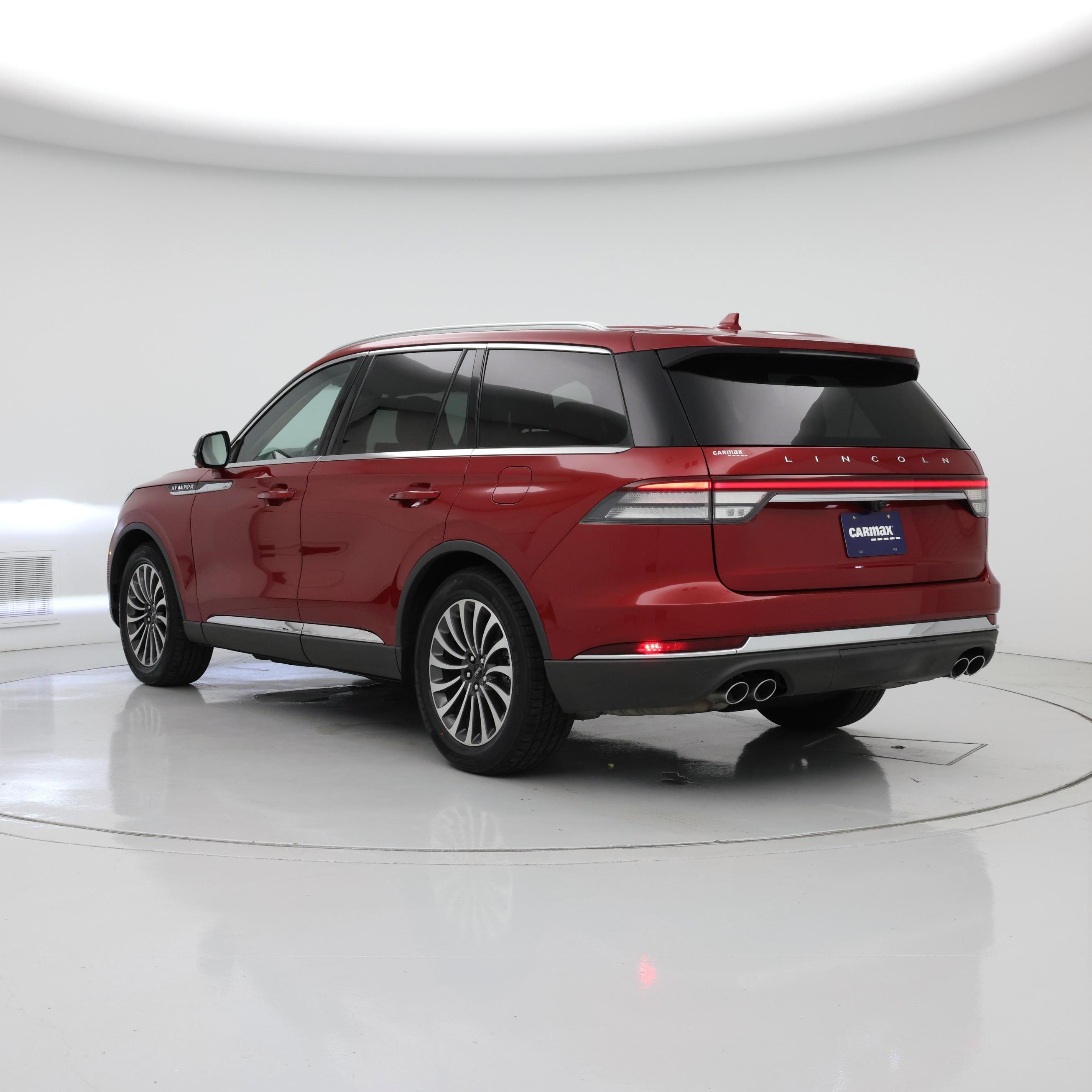 Thumbnail: 2020 Lincoln Aviator - 2