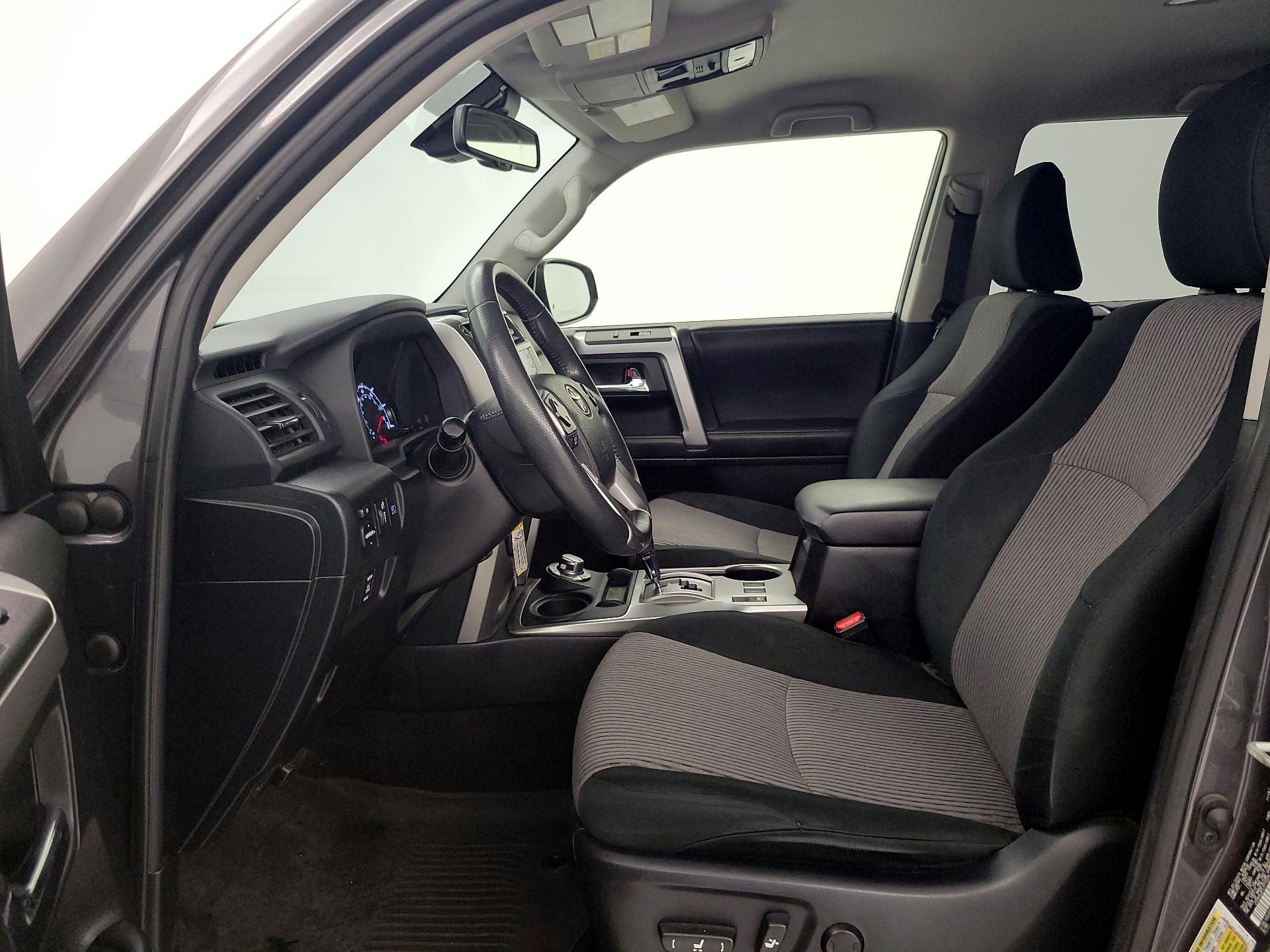 Thumbnail: 2020 Toyota 4Runner - 11