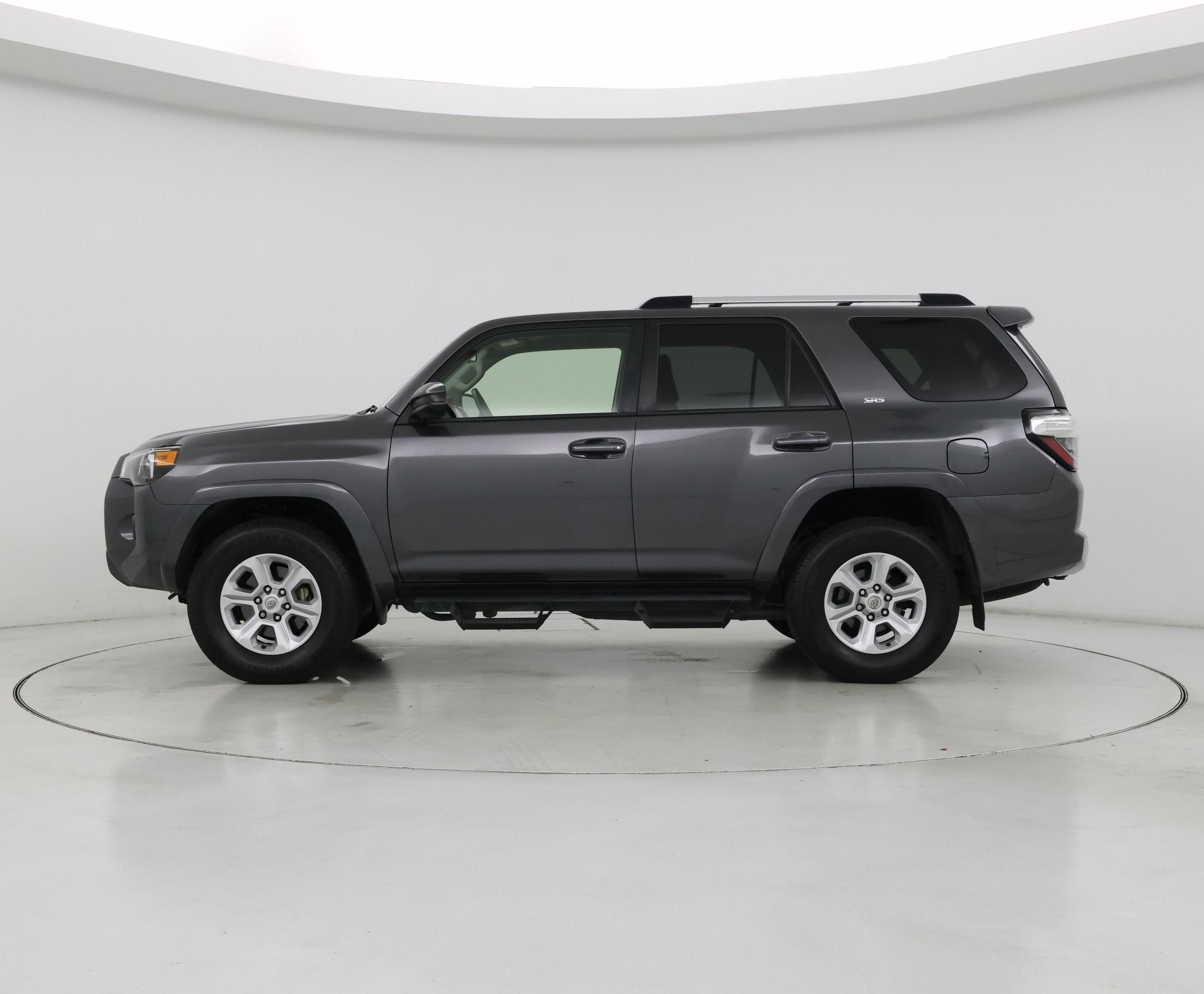 Thumbnail: 2020 Toyota 4Runner - 3