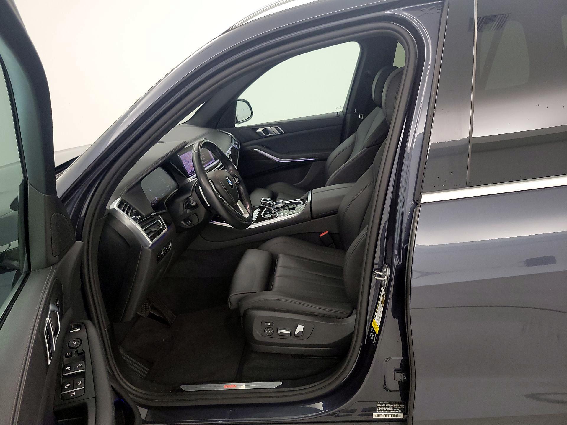 Thumbnail: 2020 BMW X5 - 11