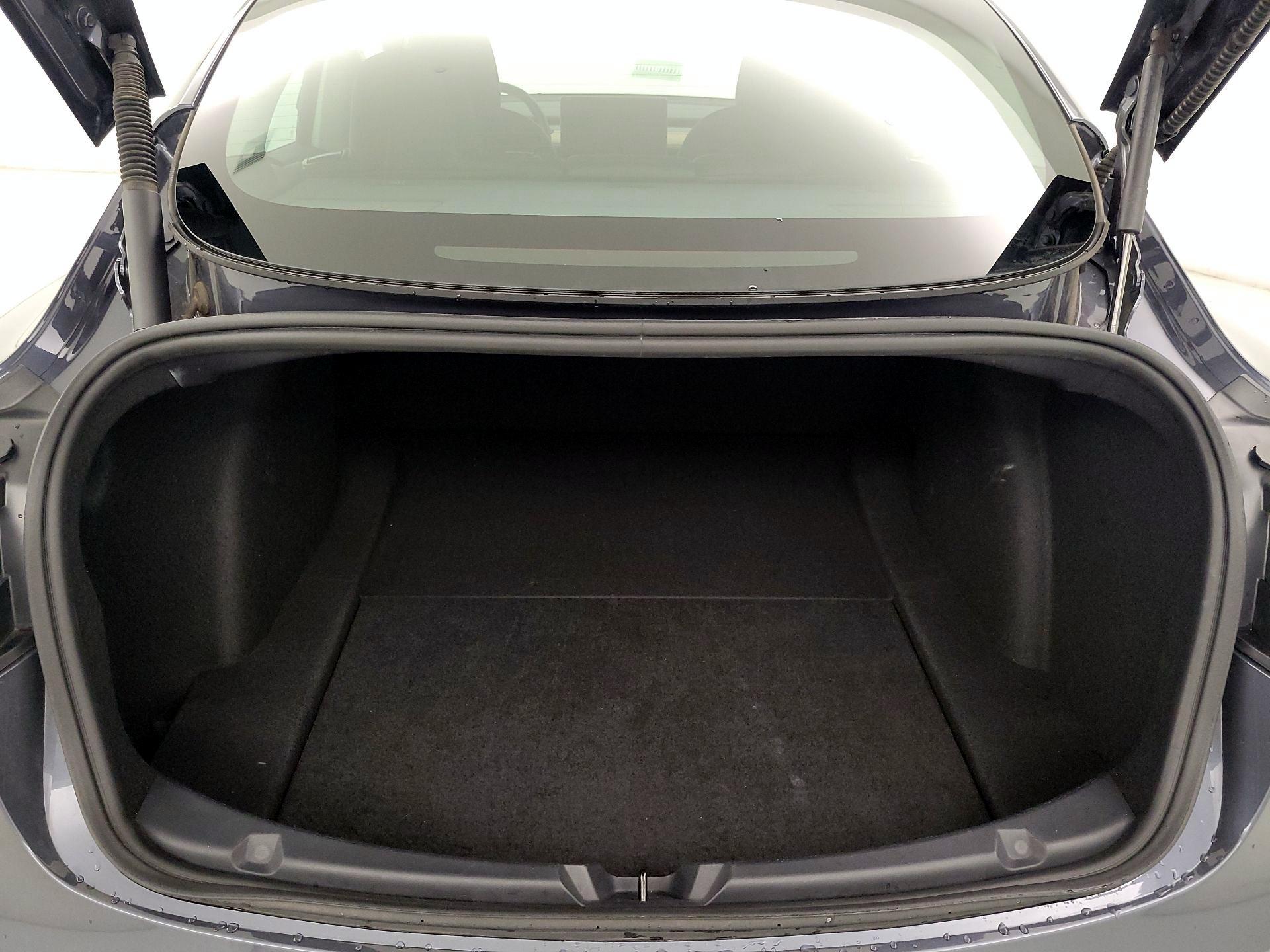 Thumbnail: 2022 Tesla Model 3 - 20
