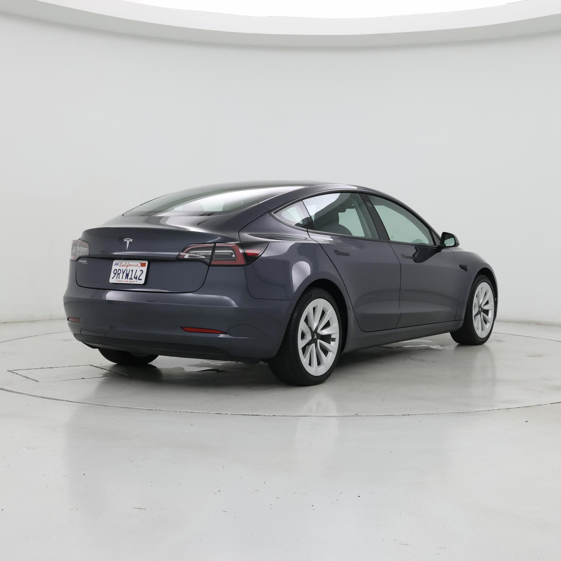 Thumbnail: 2022 Tesla Model 3 - 8