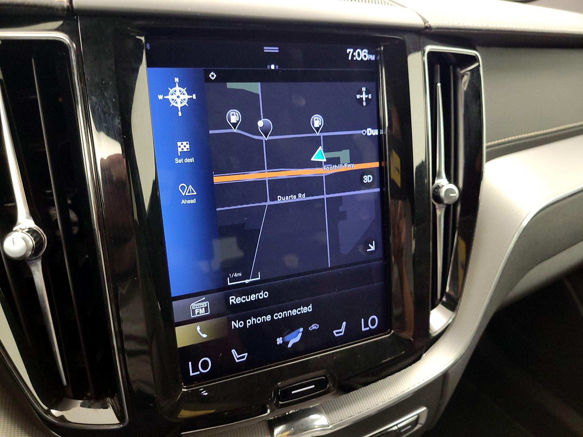 Thumbnail: 2020 Volvo XC60 - 14