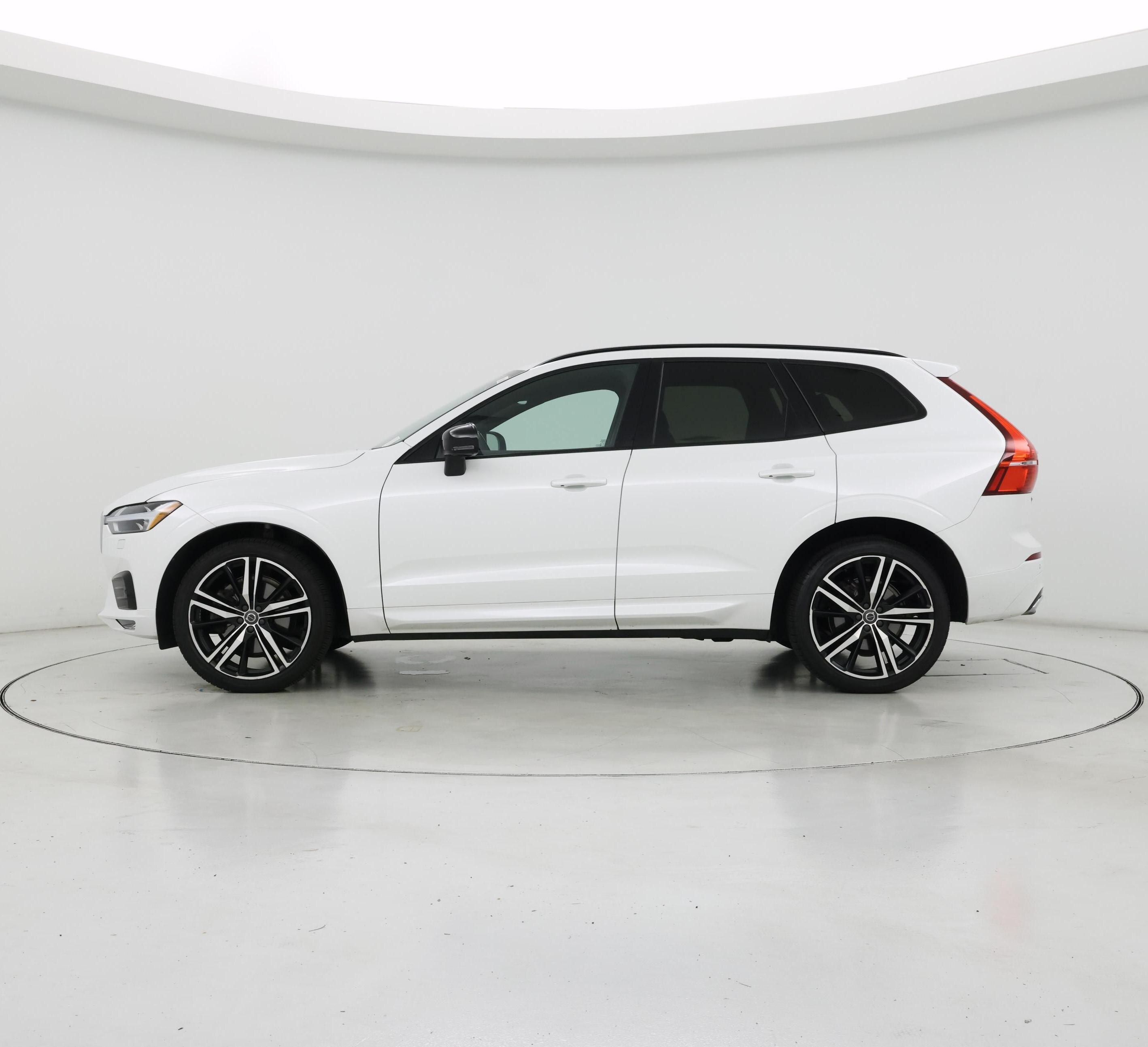 Thumbnail: 2020 Volvo XC60 - 3