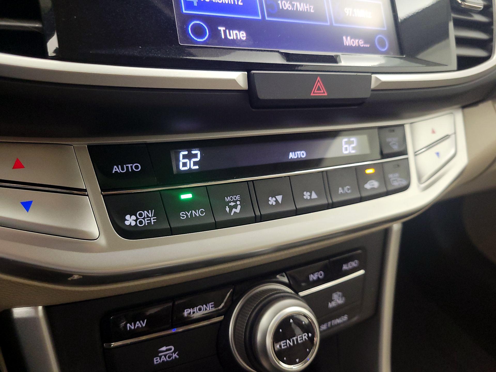 Thumbnail: 2014 Honda Accord - 17