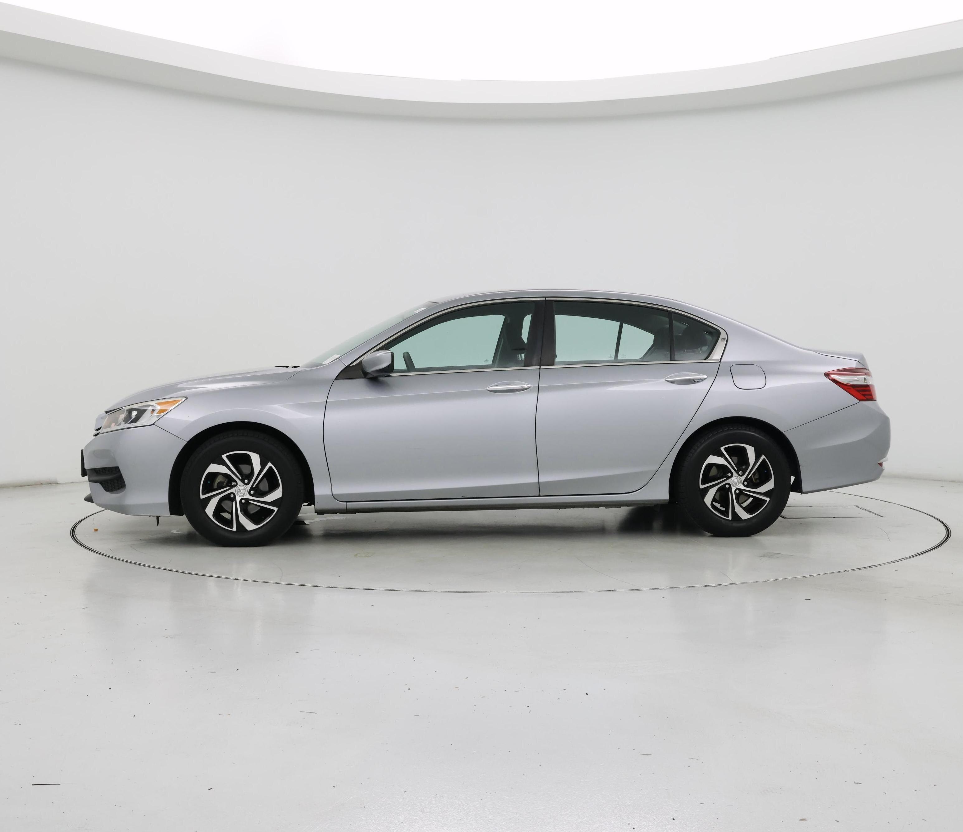 Thumbnail: 2017 Honda Accord - 3
