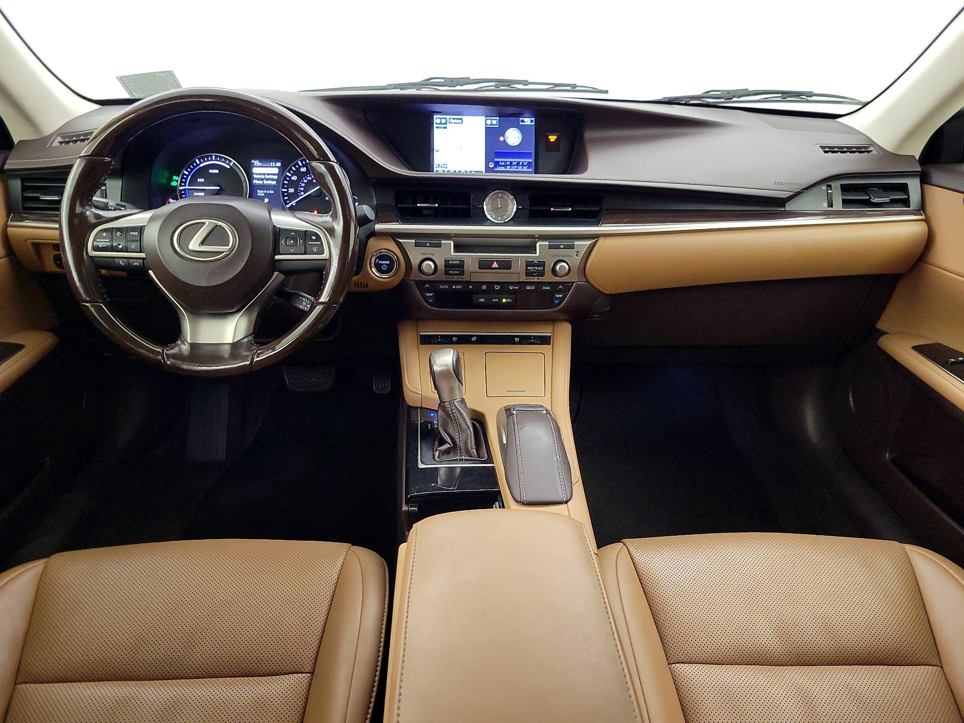 Thumbnail: 2016 Lexus ES - 9