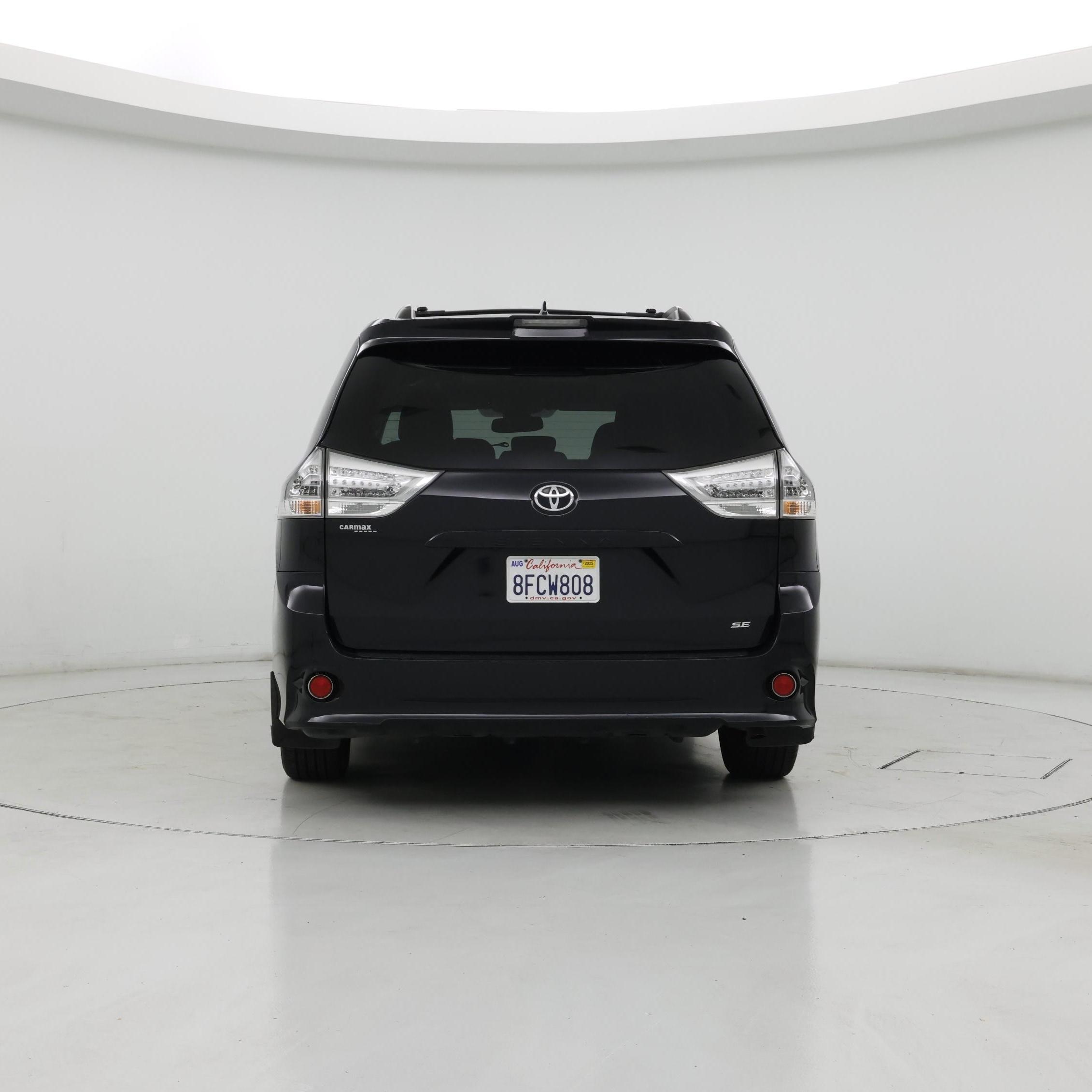 Thumbnail: 2018 Toyota Sienna - 6