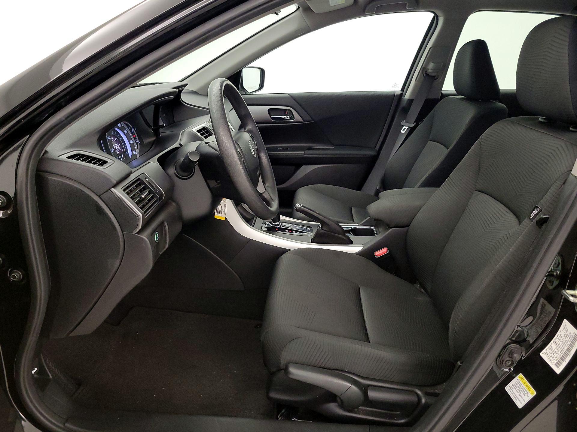 Thumbnail: 2015 Honda Accord - 11