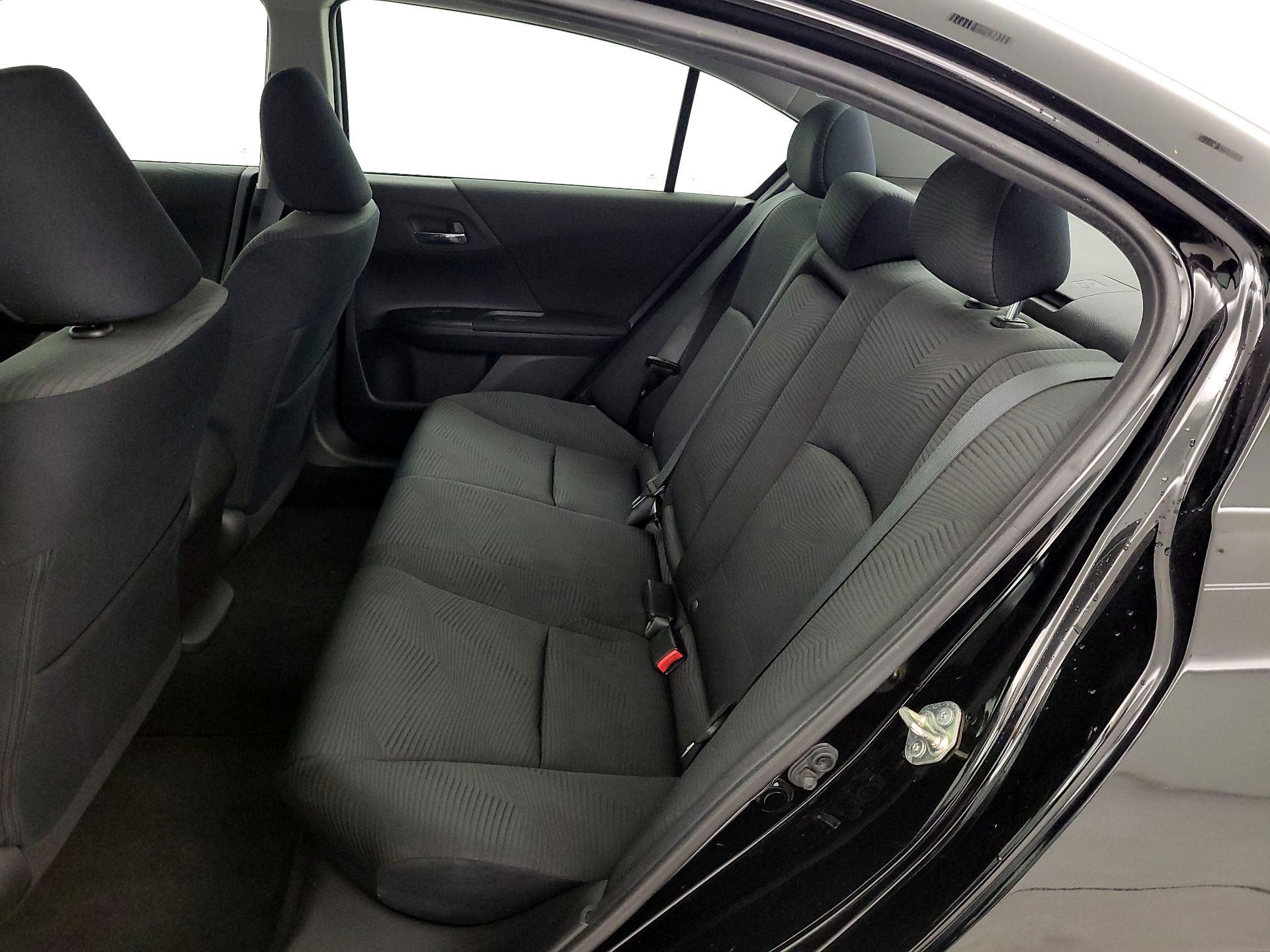 Thumbnail: 2015 Honda Accord - 19