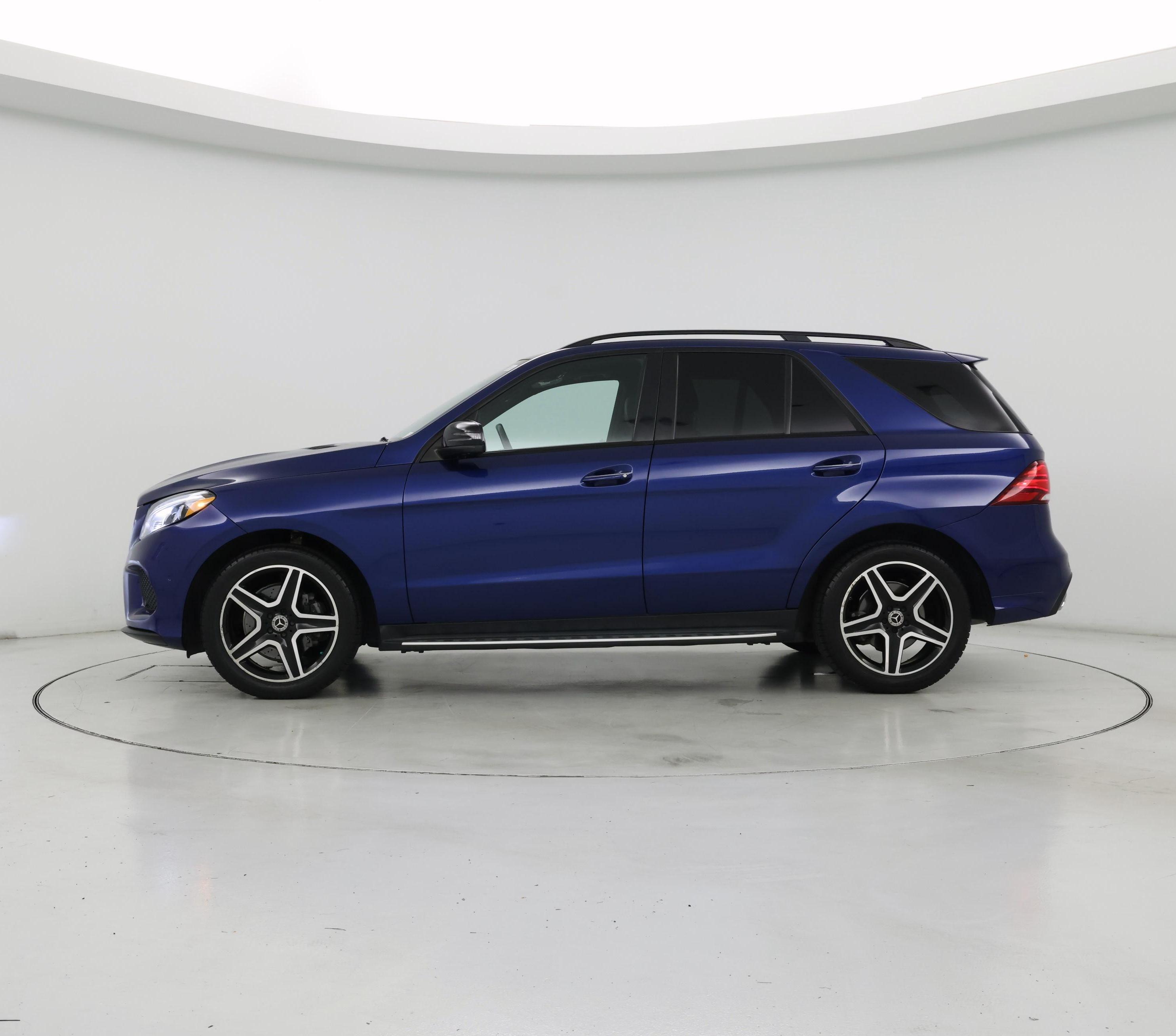 Thumbnail: 2018 Mercedes-Benz GLE - 3