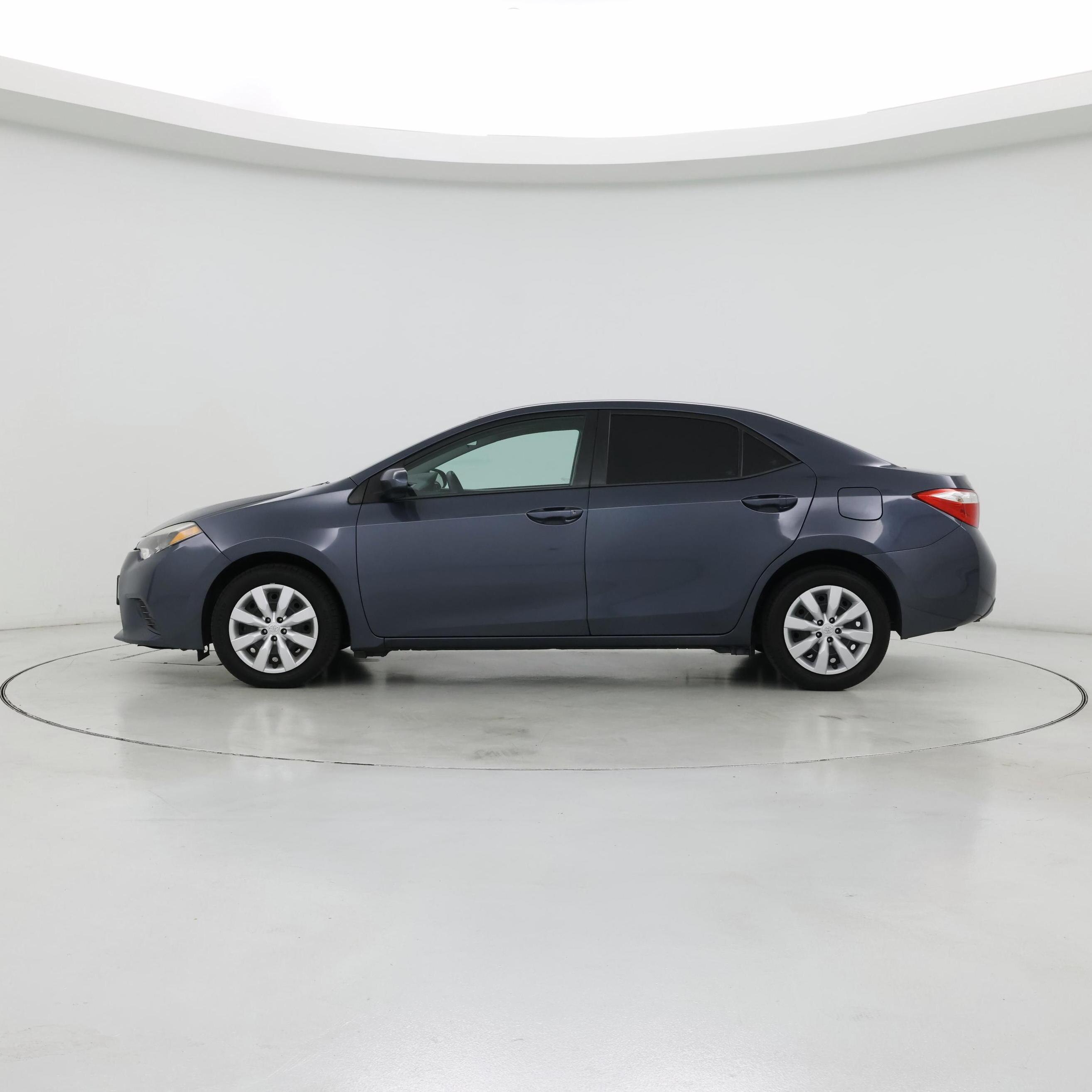Thumbnail: 2016 Toyota Corolla - 3
