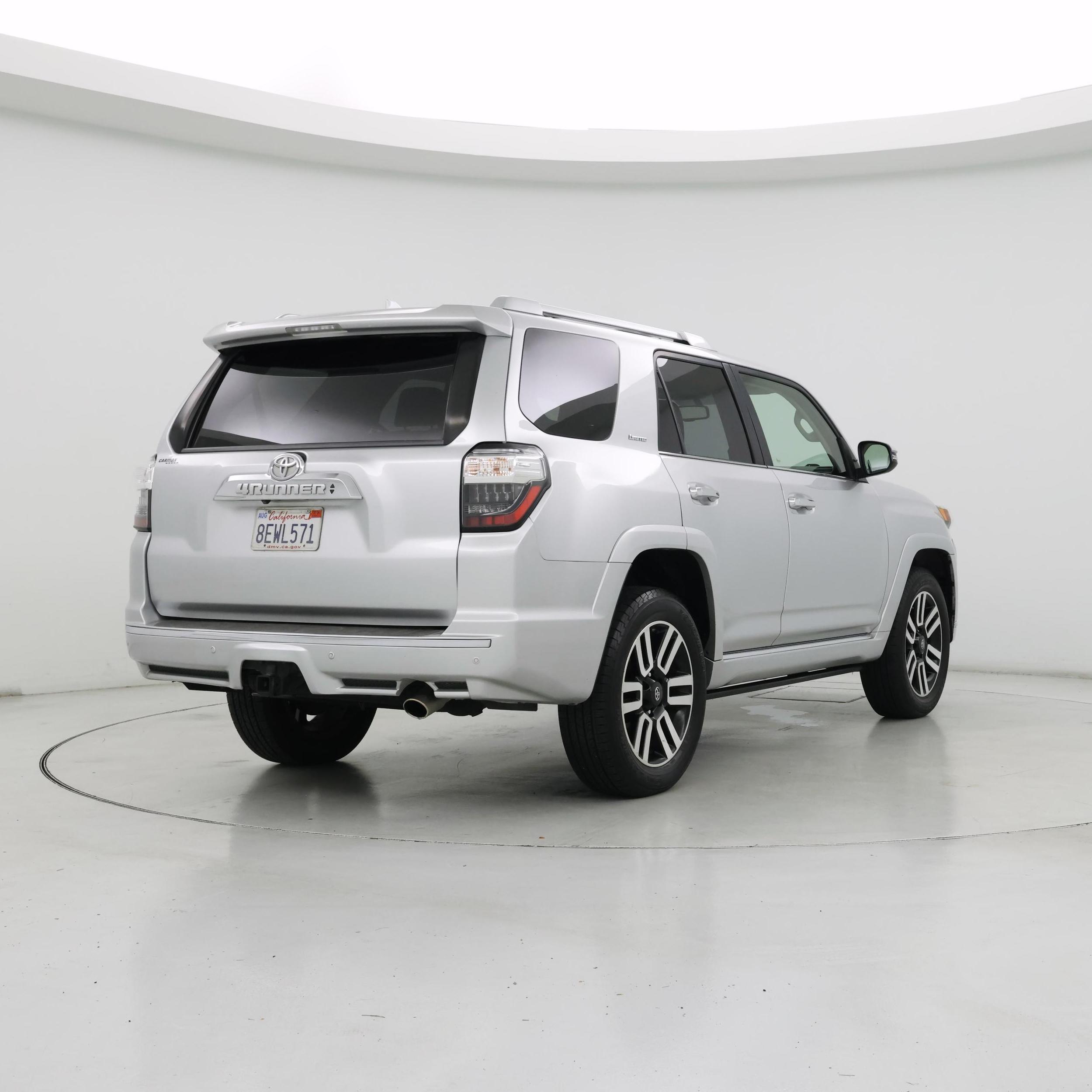 Thumbnail: 2018 Toyota 4Runner - 8