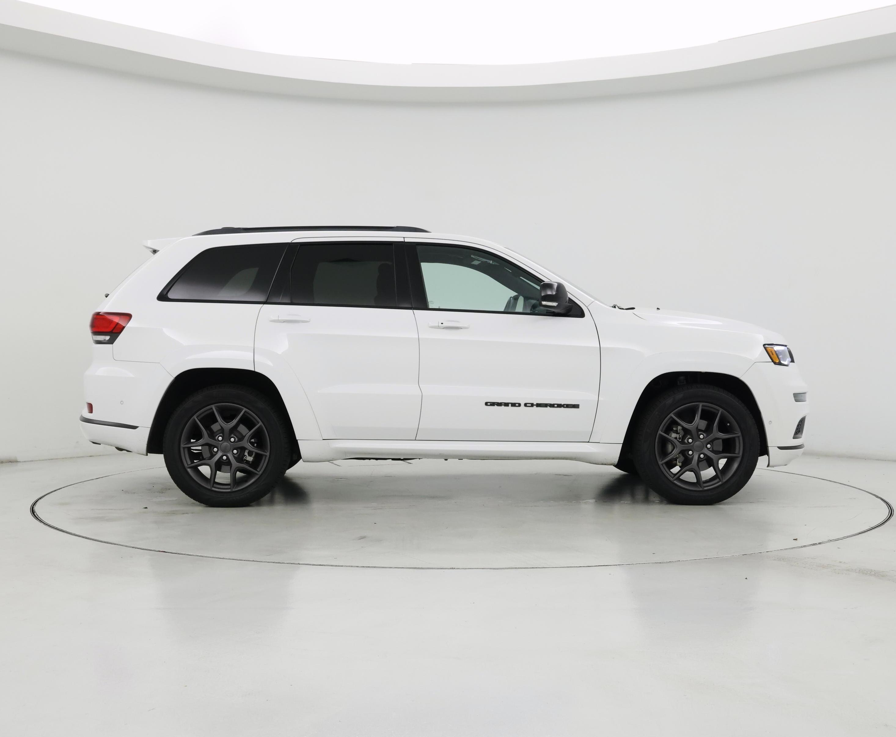 Thumbnail: 2020 Jeep Grand Cherokee - 7
