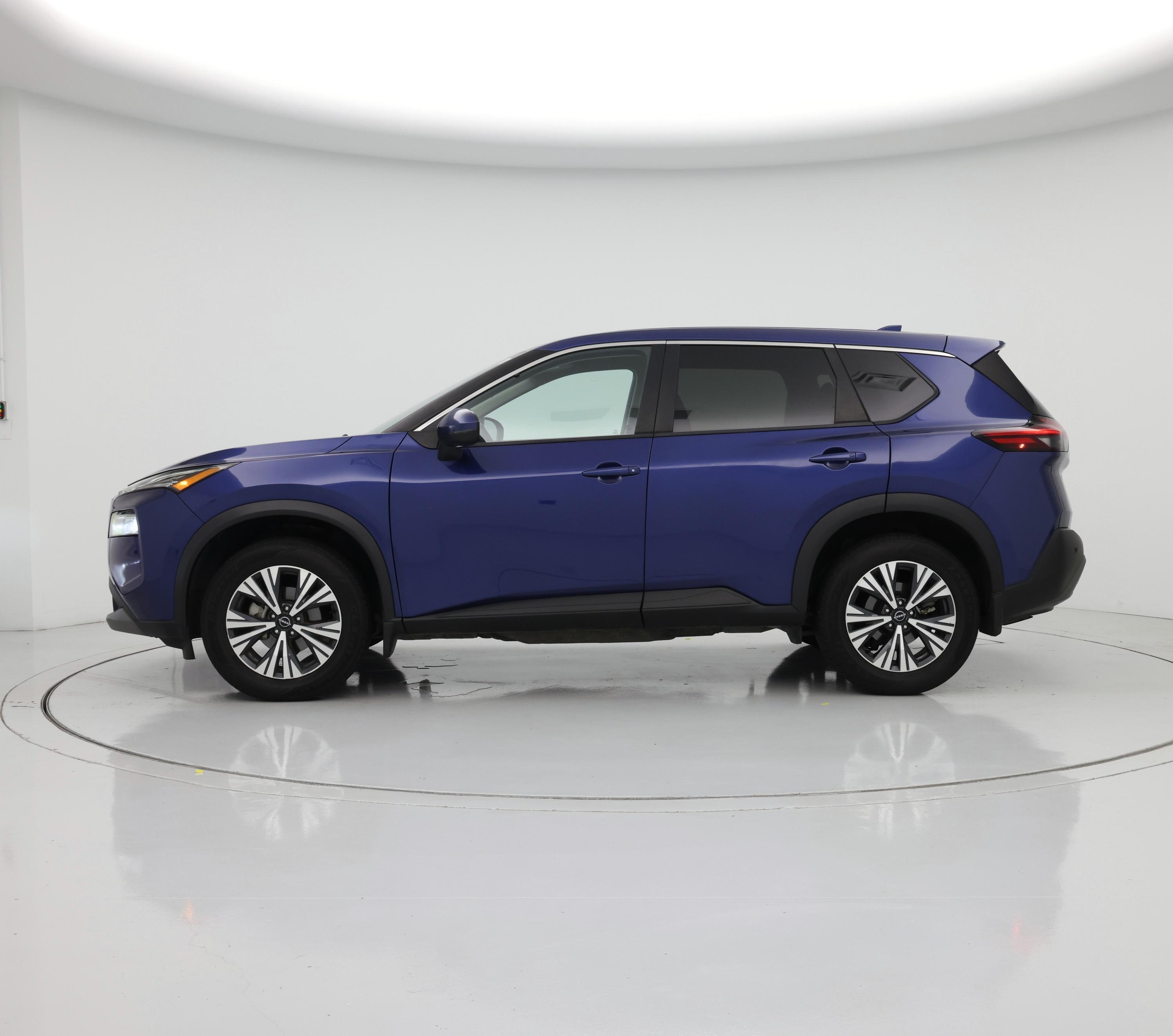 Thumbnail: 2022 Nissan Rogue - 3