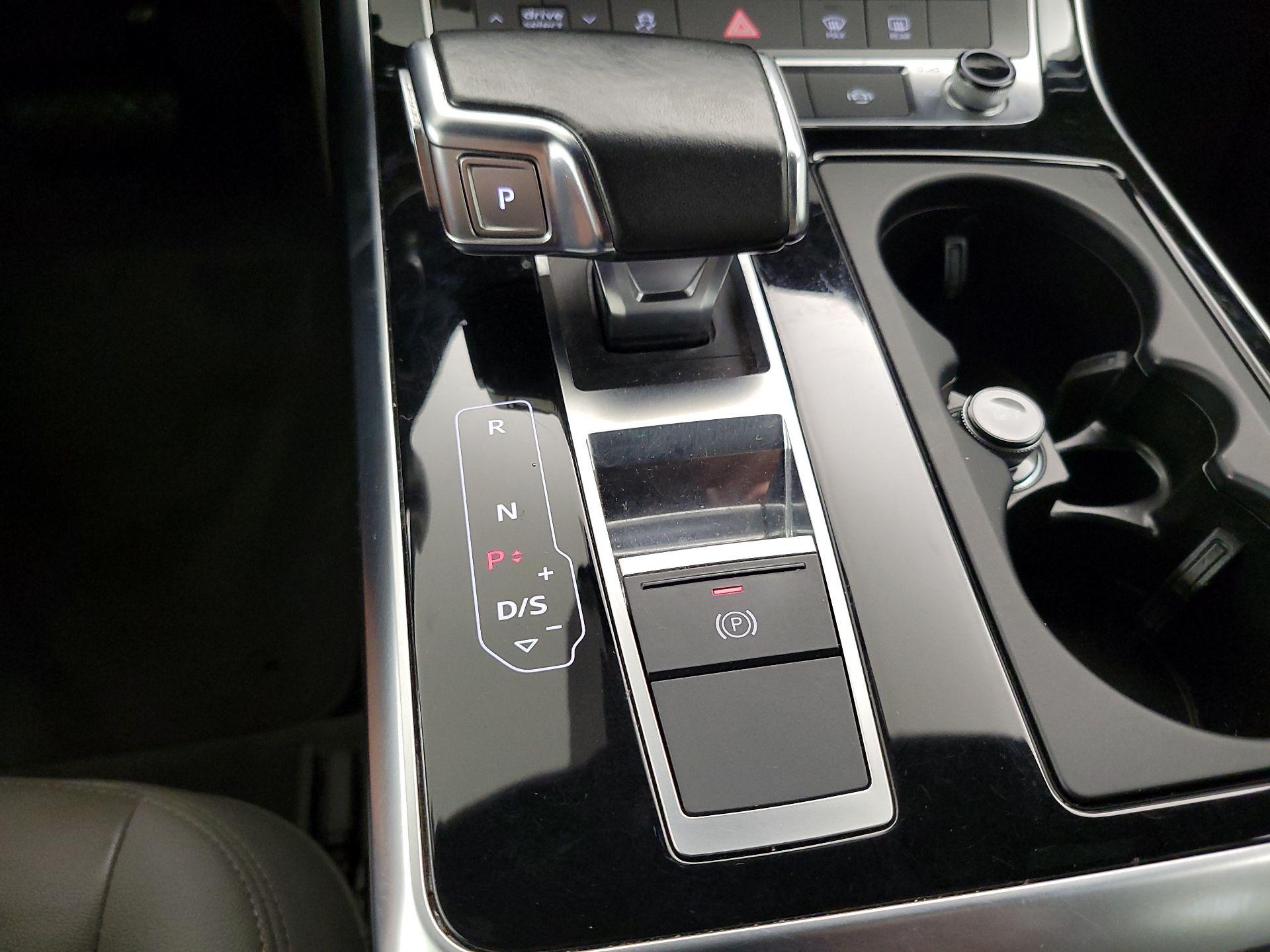 Thumbnail: 2021 Audi Q7 - 18