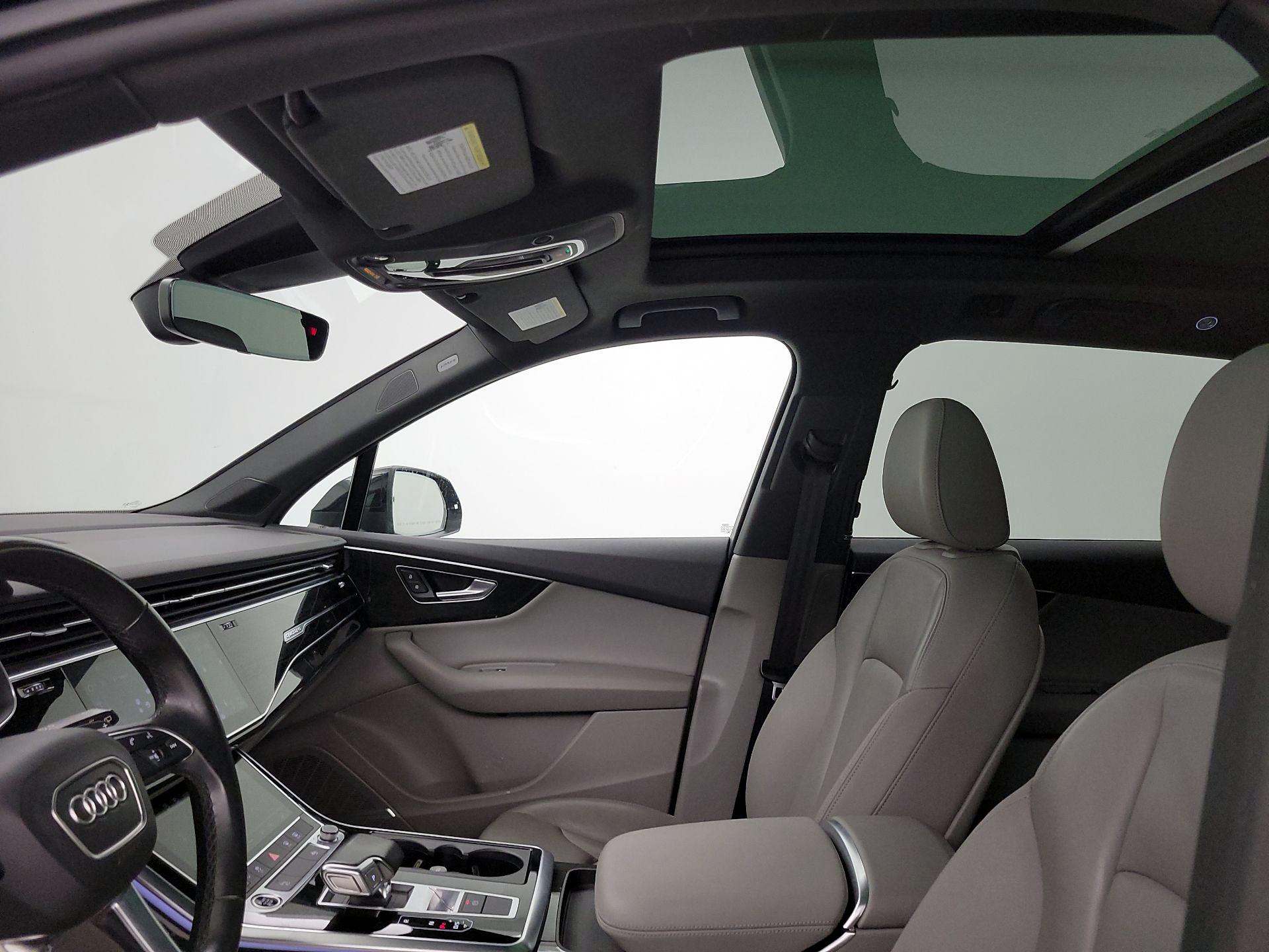 Thumbnail: 2021 Audi Q7 - 20