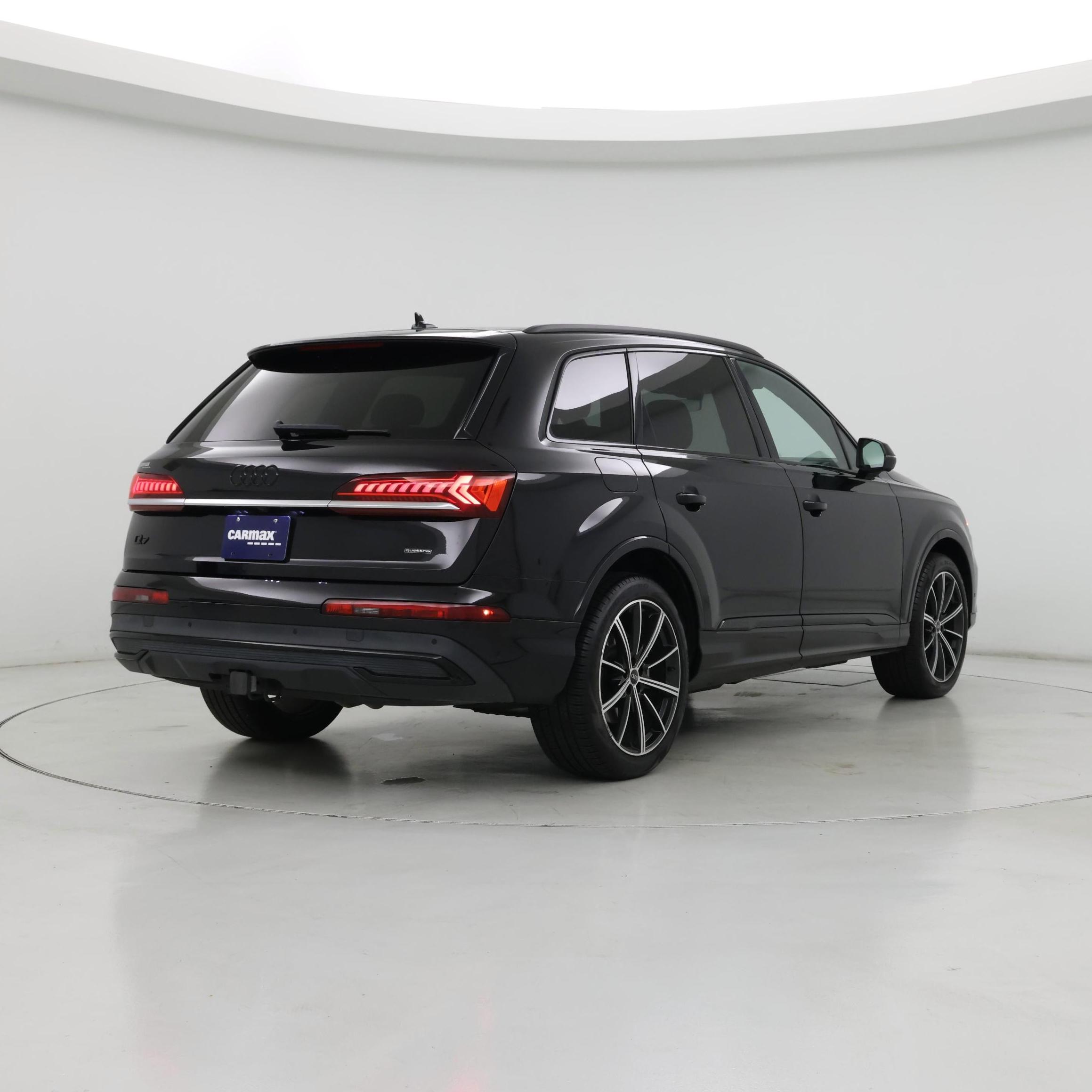 Thumbnail: 2021 Audi Q7 - 8
