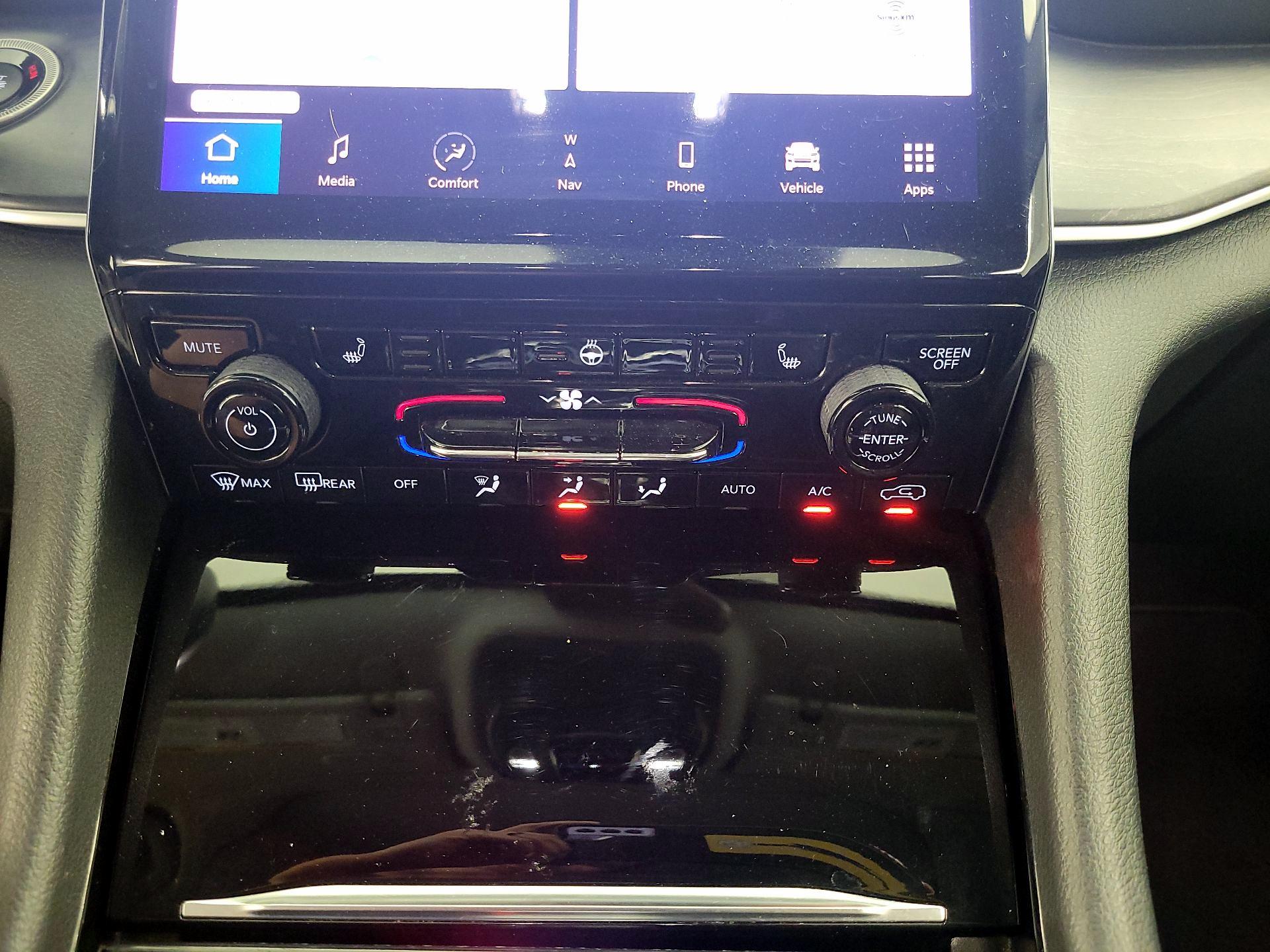 Thumbnail: 2021 Jeep Grand Cherokee L - 17