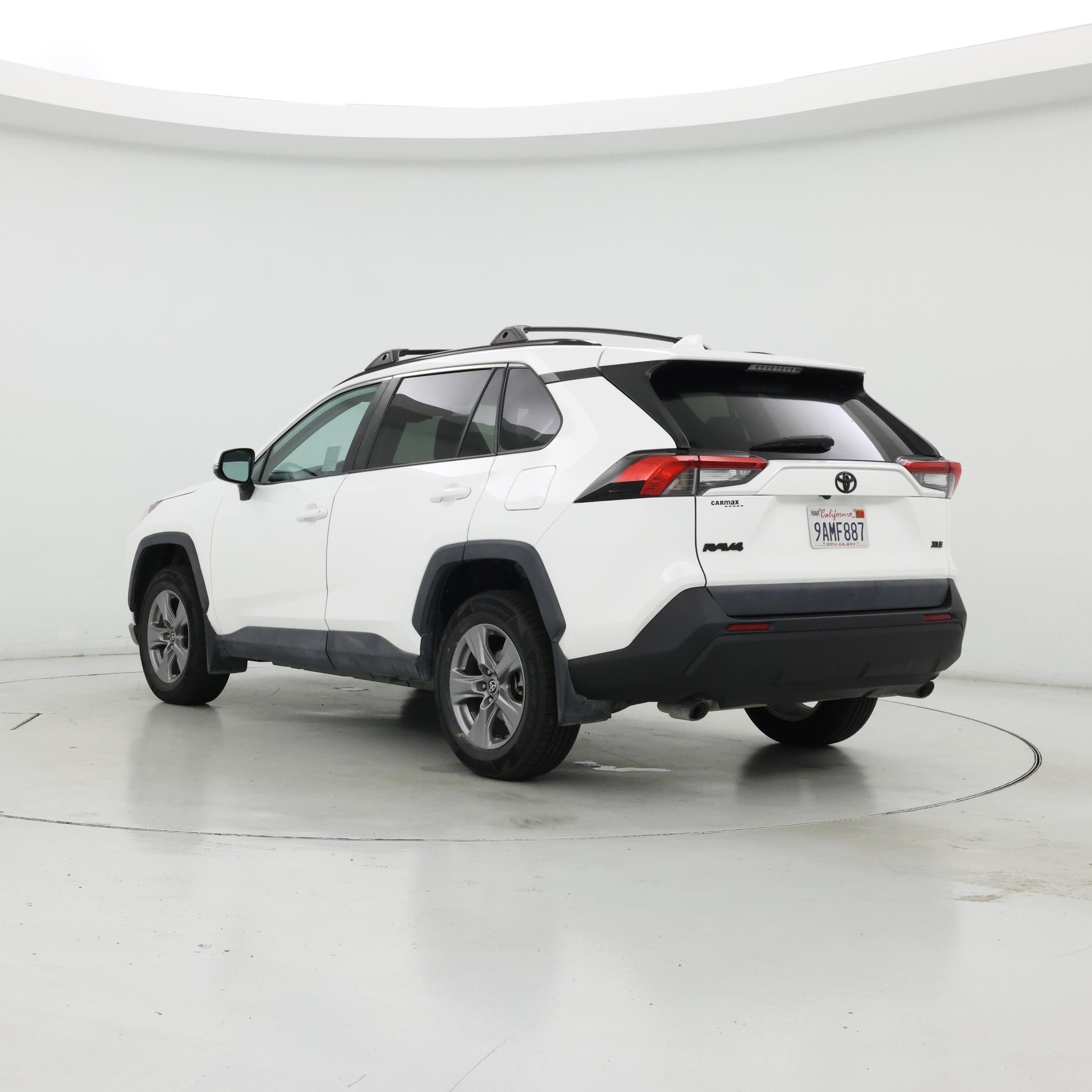 Thumbnail: 2022 Toyota RAV4 - 2