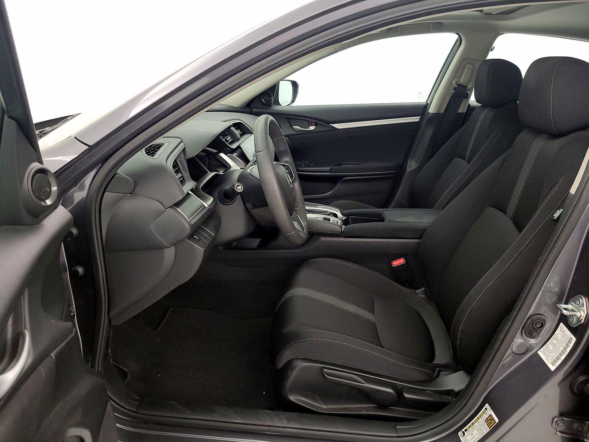 Thumbnail: 2016 Honda Civic - 11