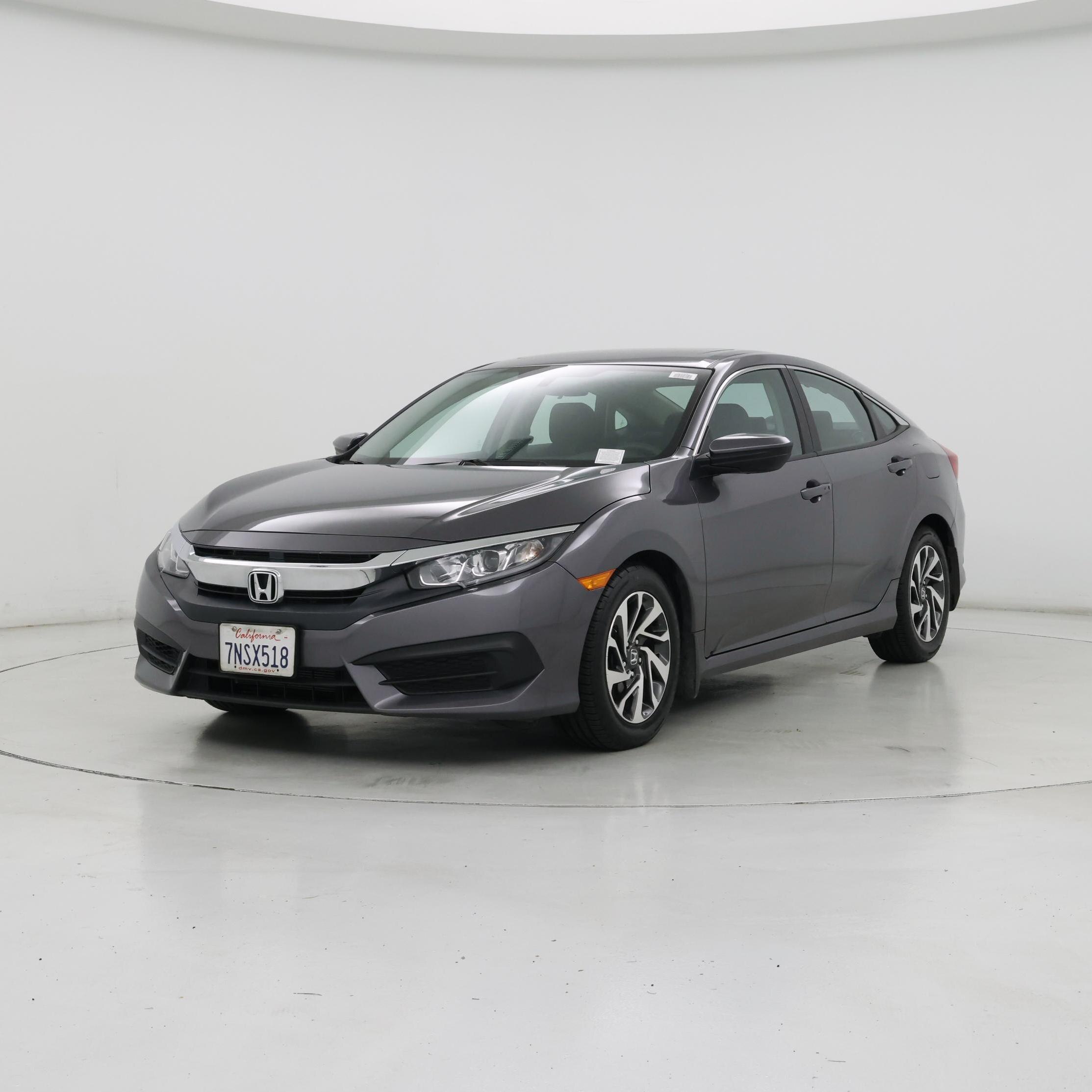Thumbnail: 2016 Honda Civic - 4