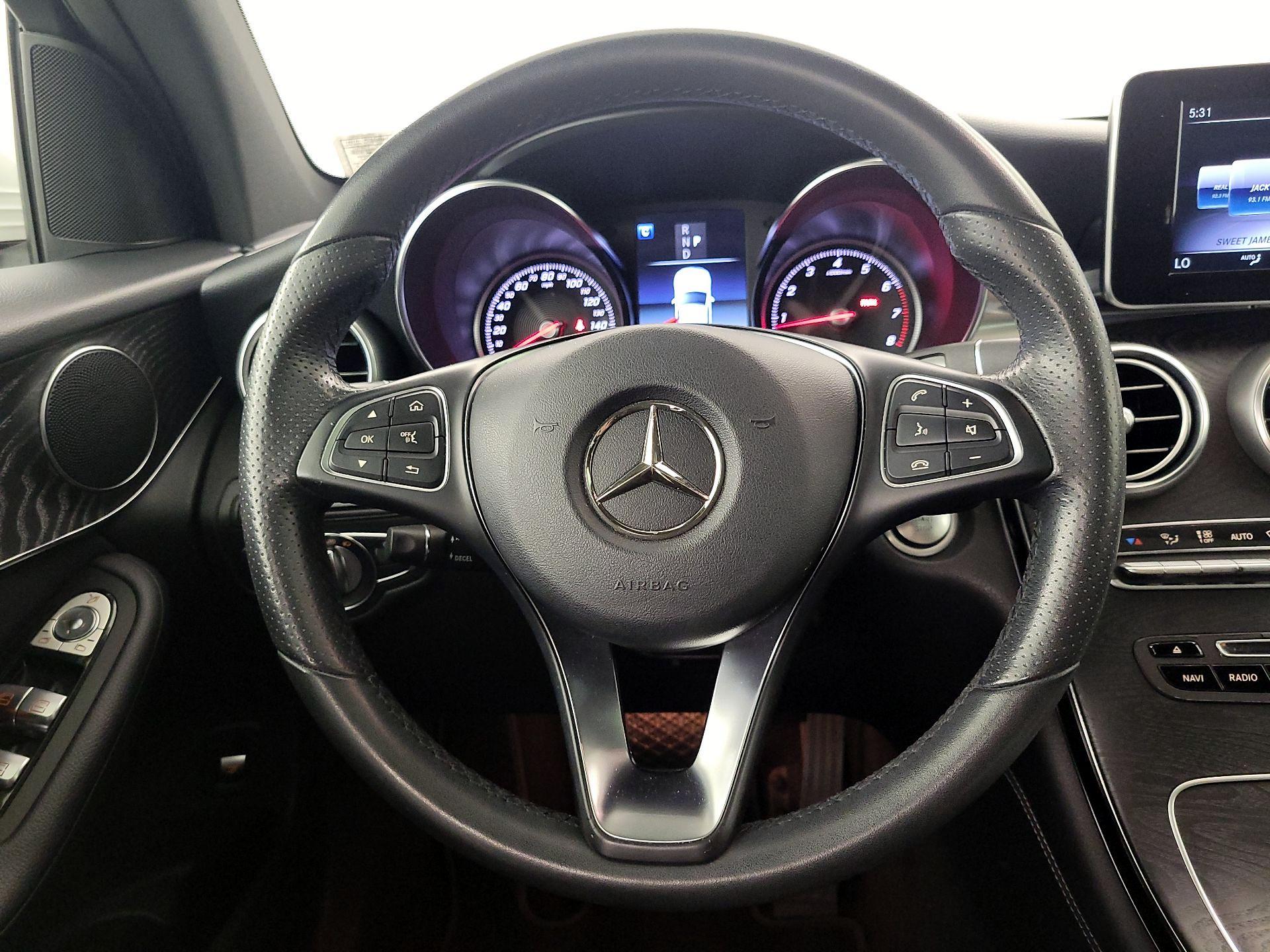 Thumbnail: 2018 Mercedes-Benz GLC - 10