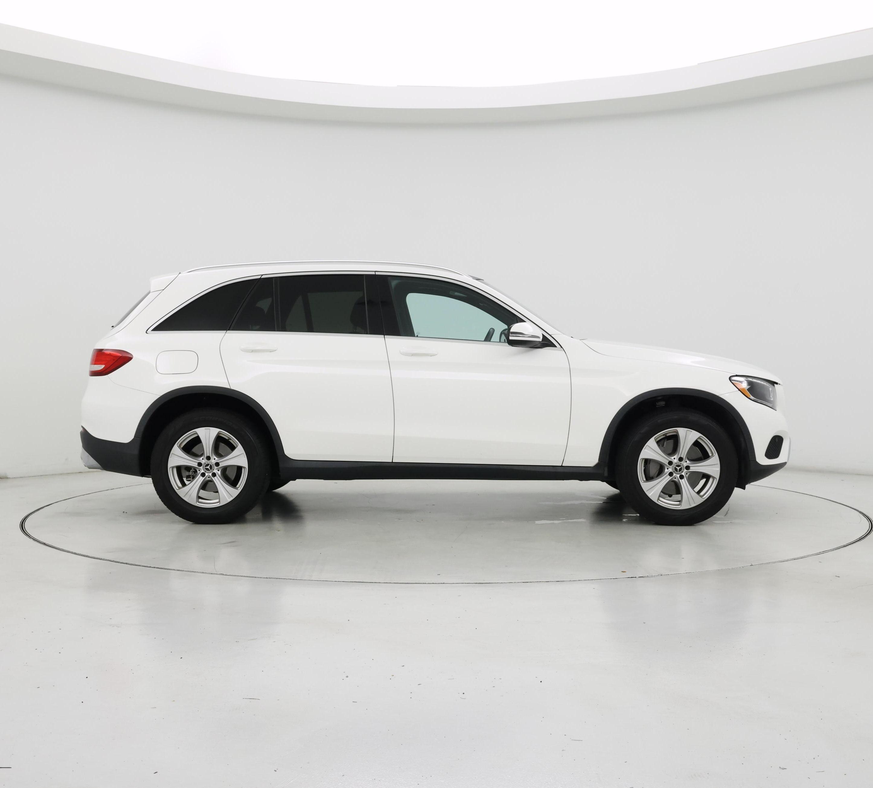 Thumbnail: 2018 Mercedes-Benz GLC - 7