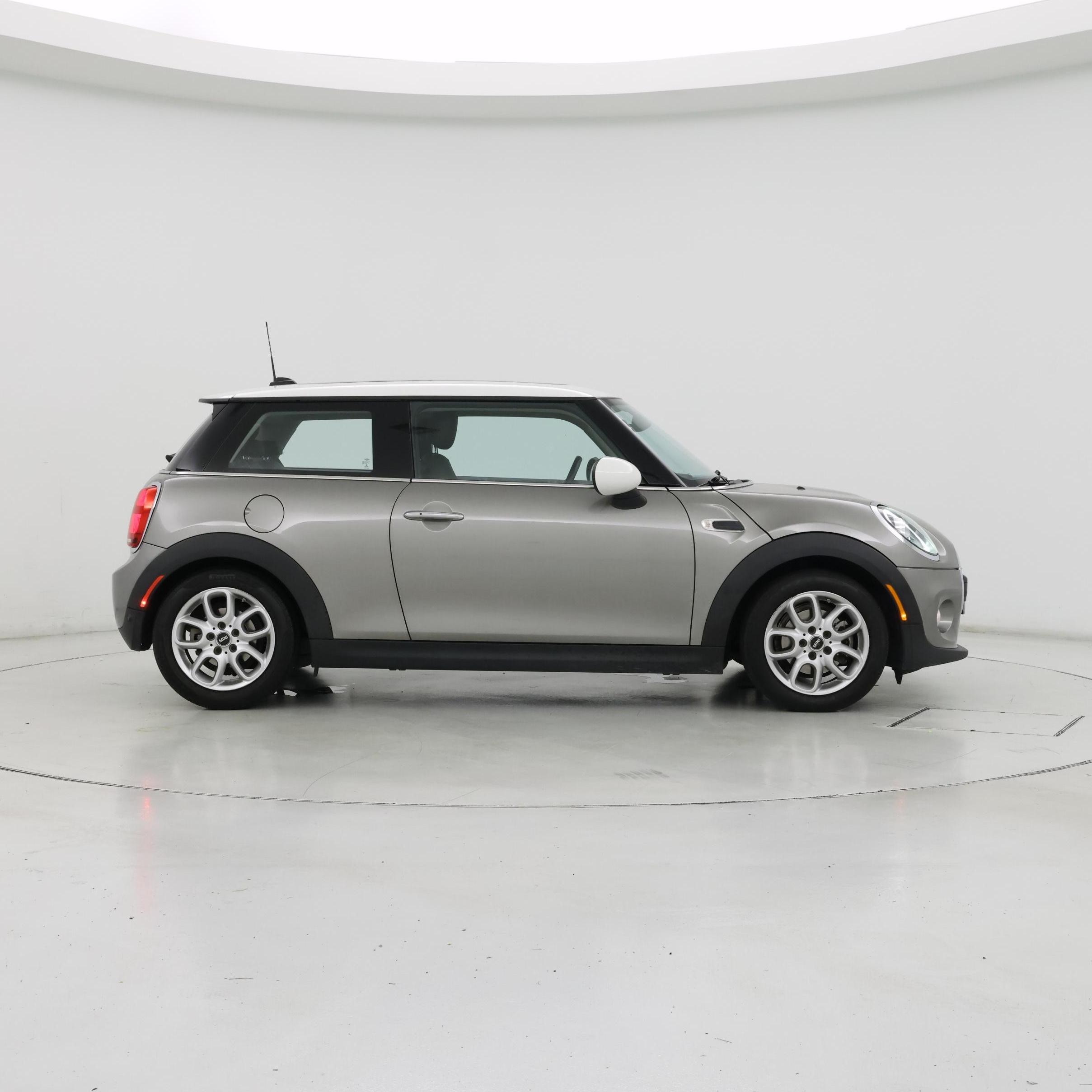 Thumbnail: 2019 MINI Cooper Hardtop - 7