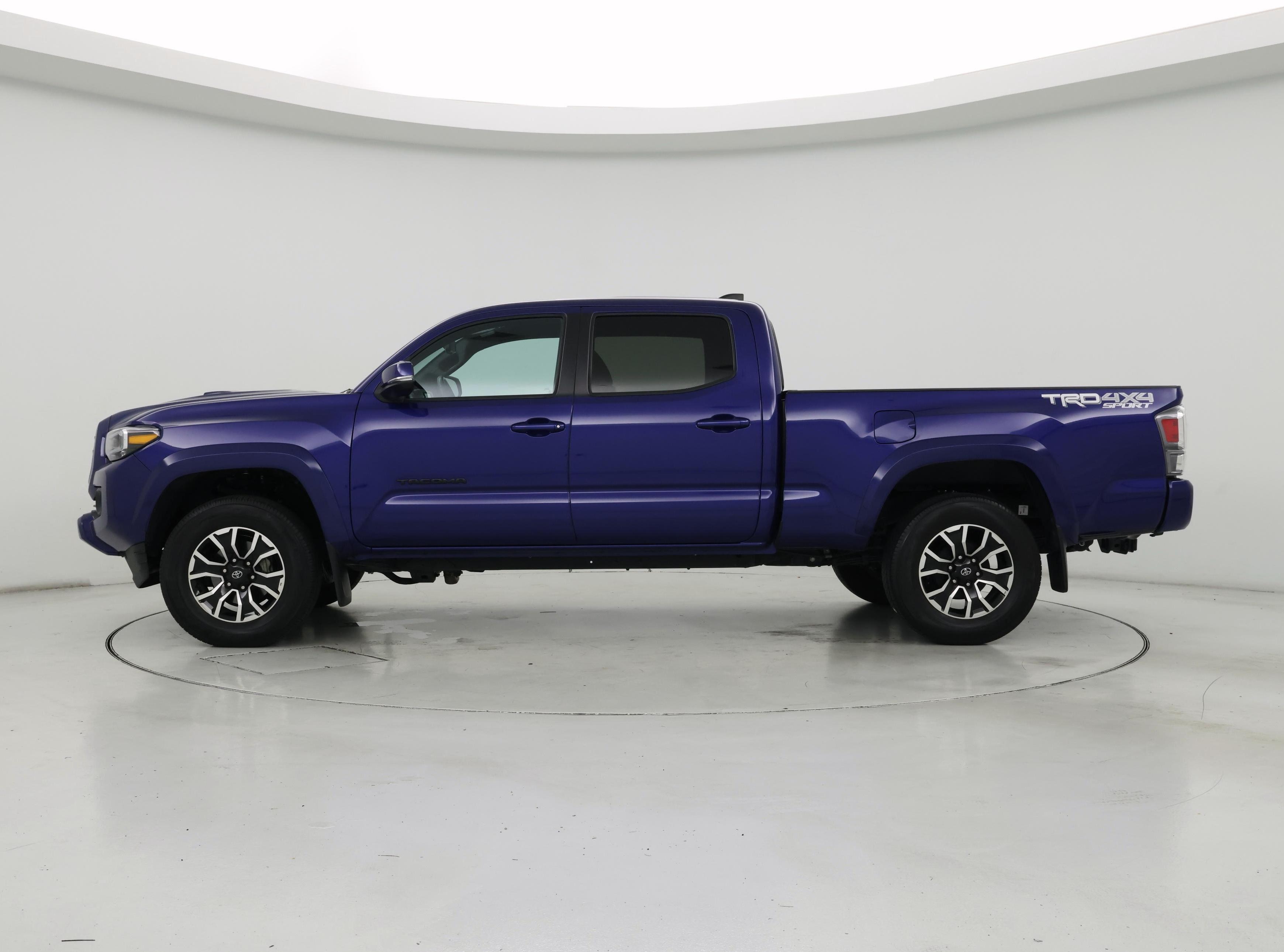 Thumbnail: 2023 Toyota Tacoma - 3
