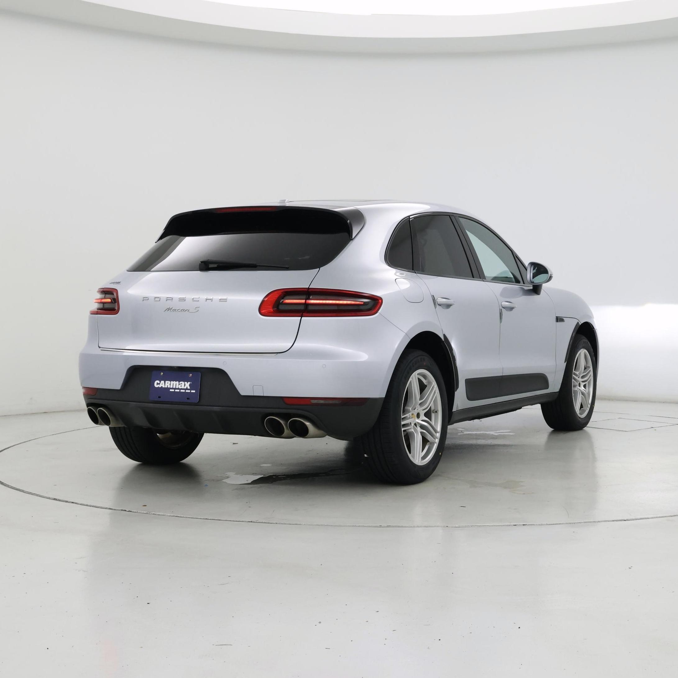 Thumbnail: 2017 Porsche Macan - 8