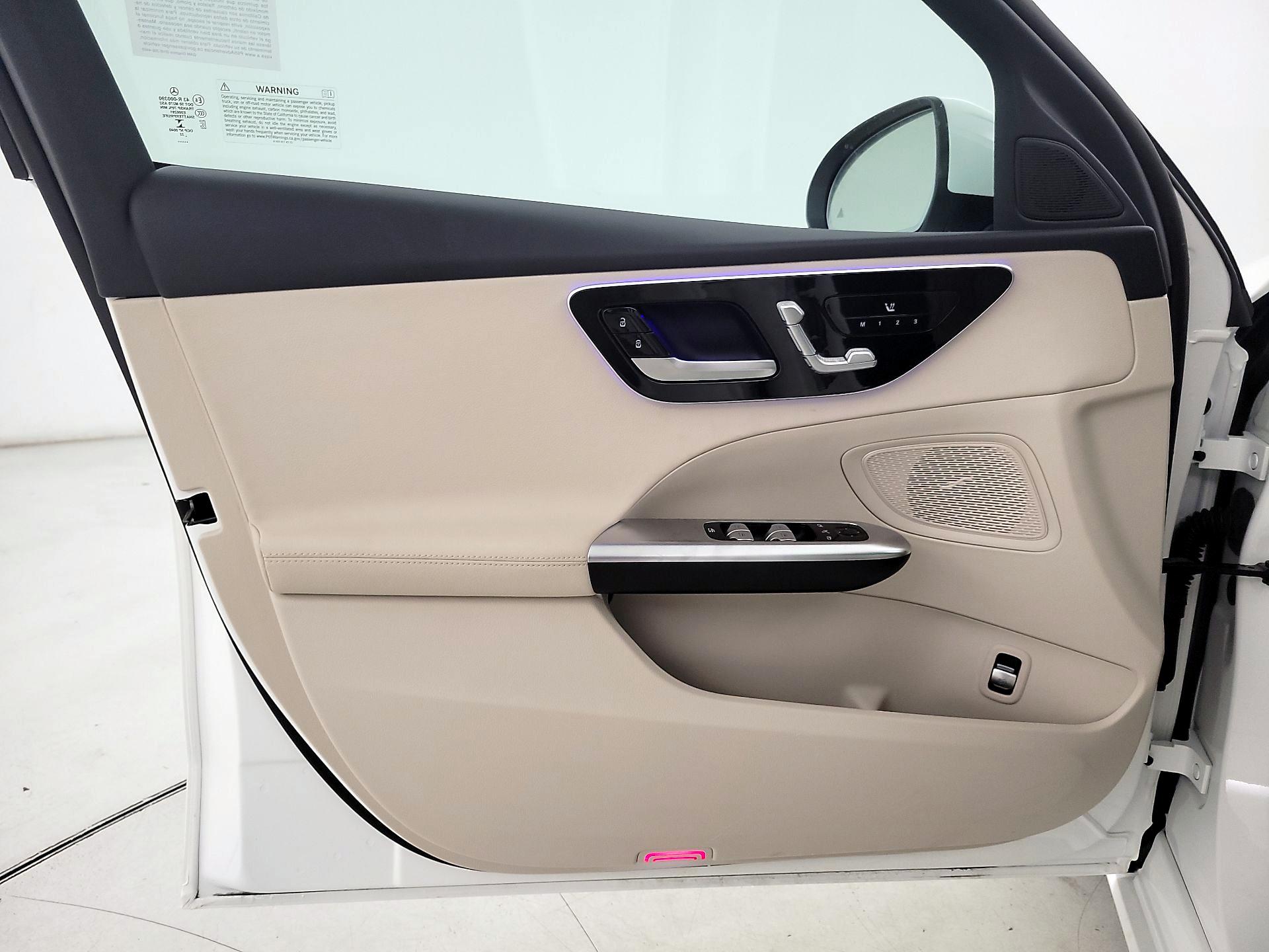 Thumbnail: 2022 Mercedes-Benz C-Class - 12
