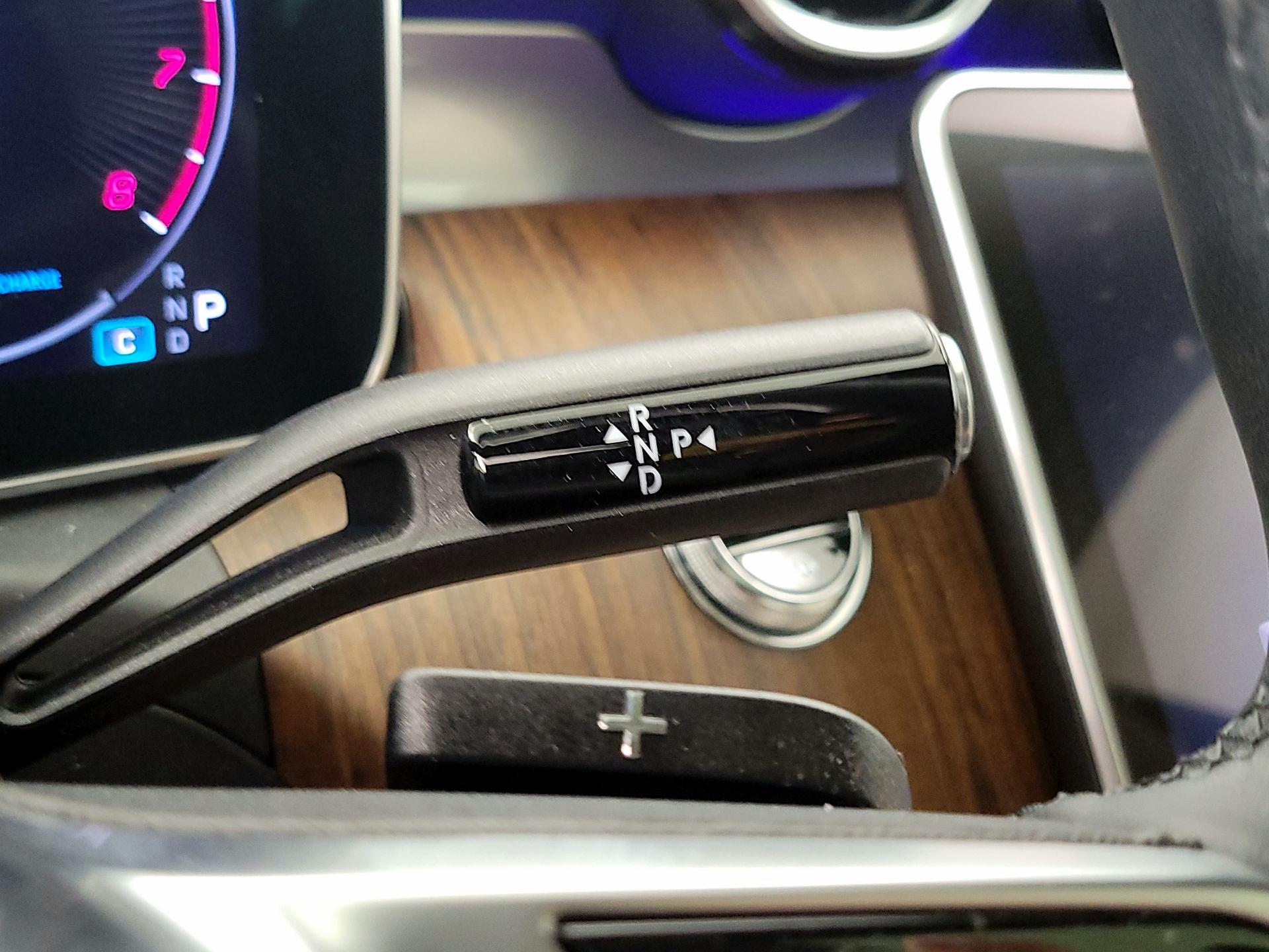 Thumbnail: 2022 Mercedes-Benz C-Class - 17
