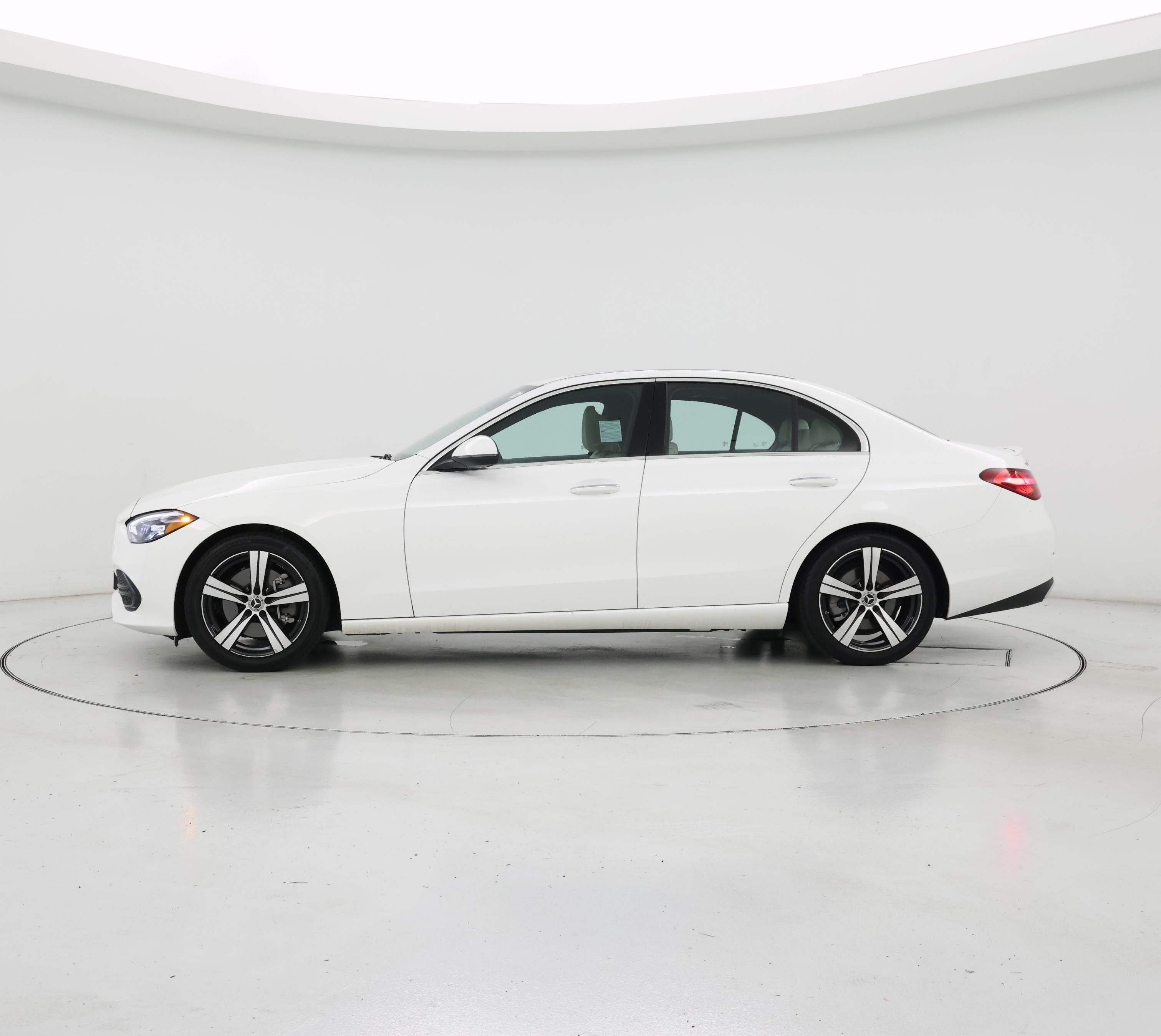 Thumbnail: 2022 Mercedes-Benz C-Class - 3