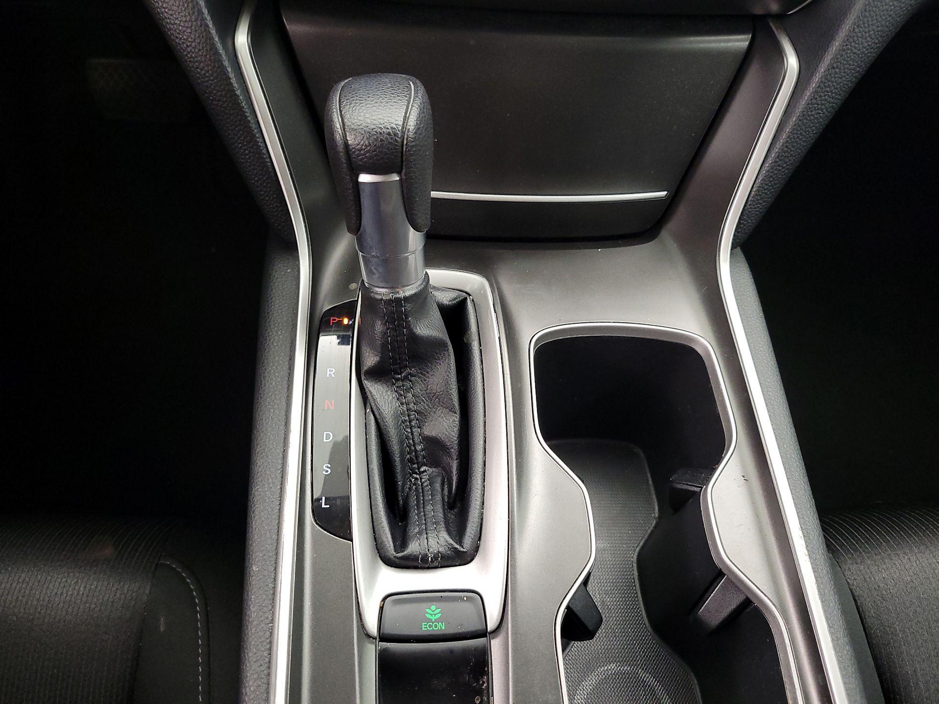 Thumbnail: 2020 Honda Accord - 17