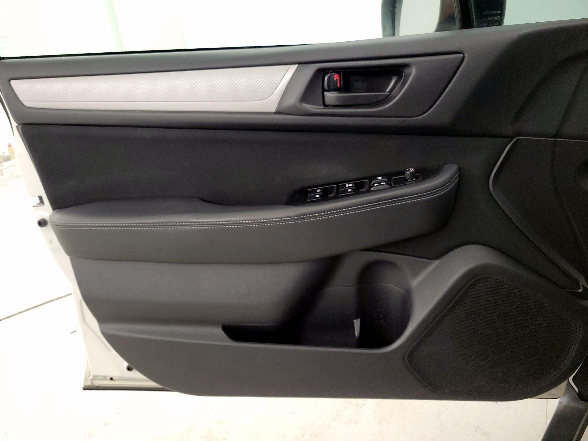 Thumbnail: 2018 Subaru Outback - 12