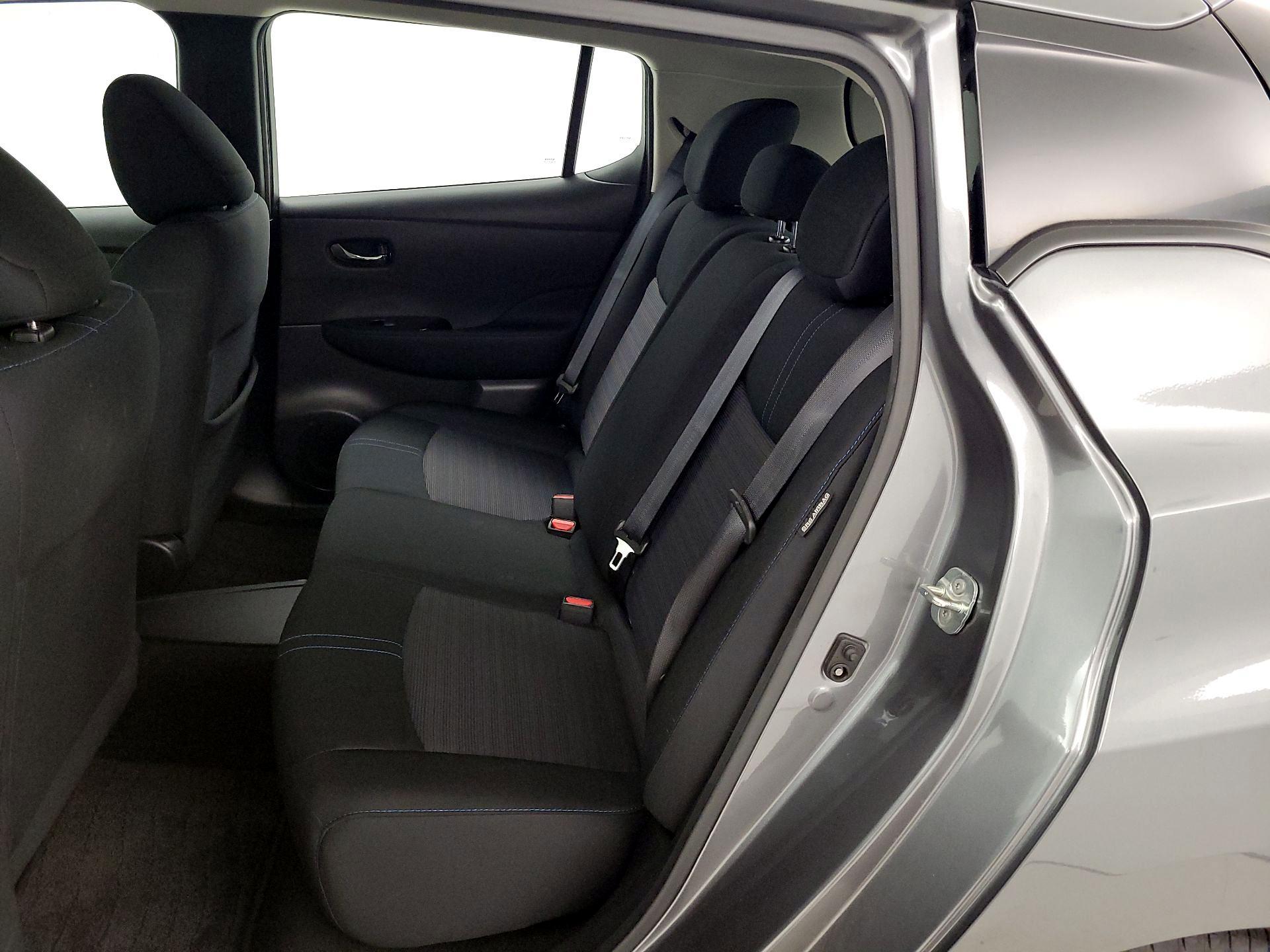 Thumbnail: 2020 Nissan Leaf - 20
