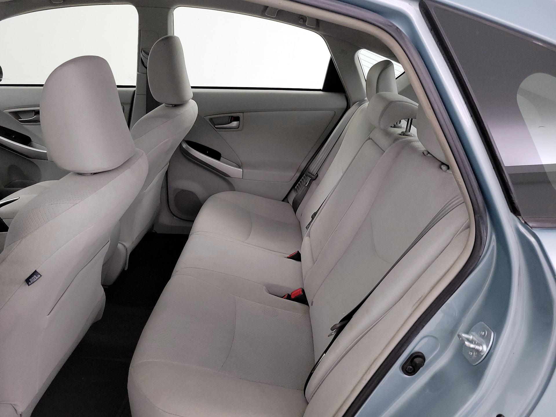 Thumbnail: 2014 Toyota Prius - 18