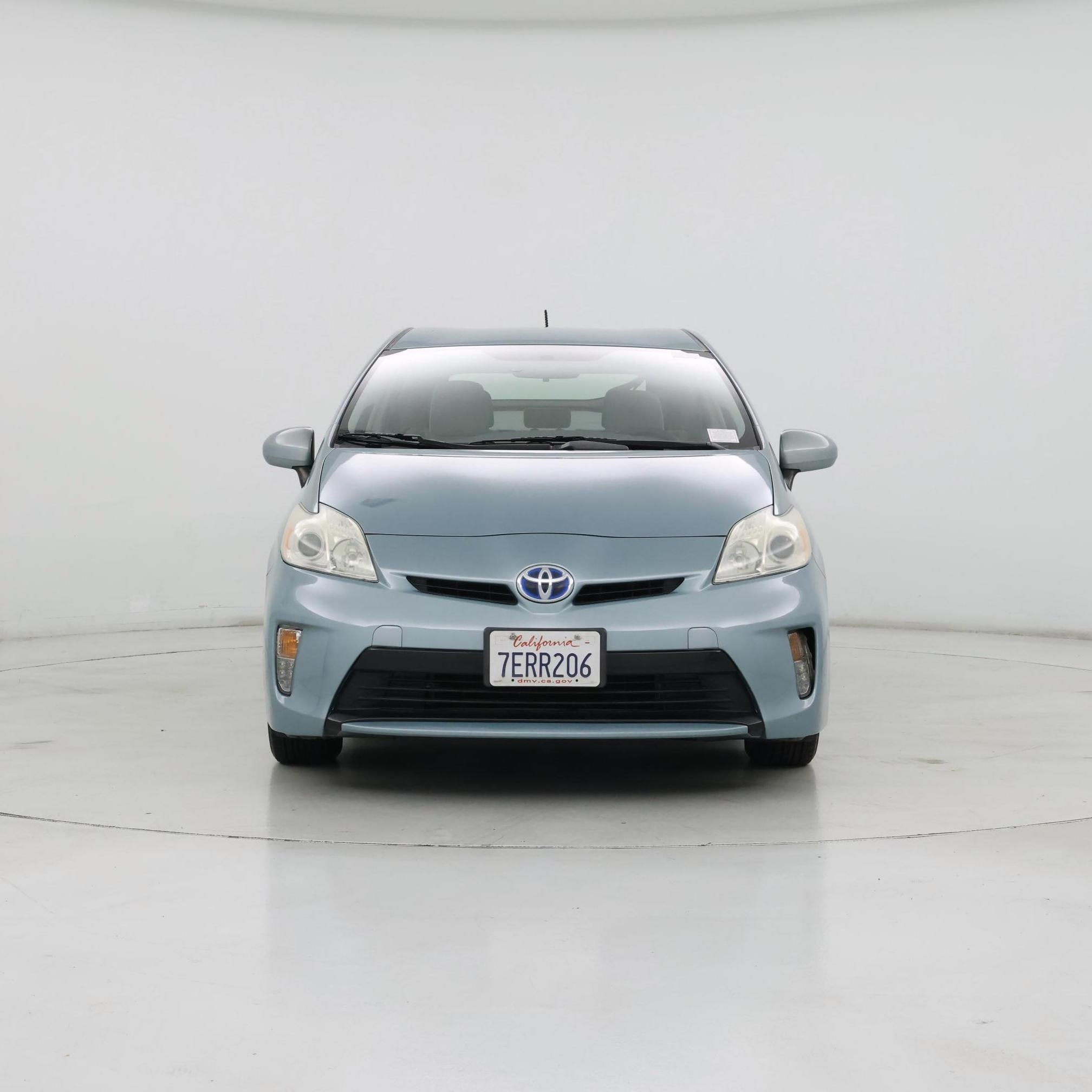 Thumbnail: 2014 Toyota Prius - 5